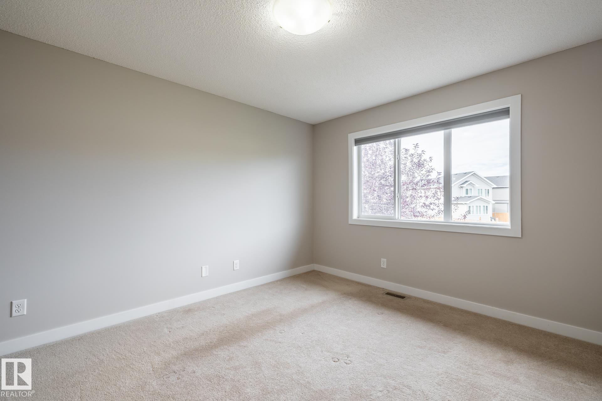 Photo 28 at 512 Chappelle SW, Chappelle Area, Edmonton