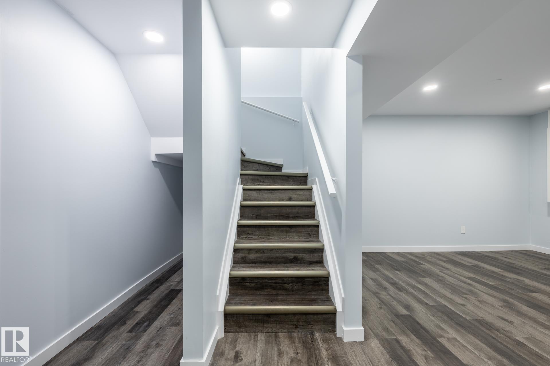 Photo 54 at 512 Chappelle SW, Chappelle Area, Edmonton