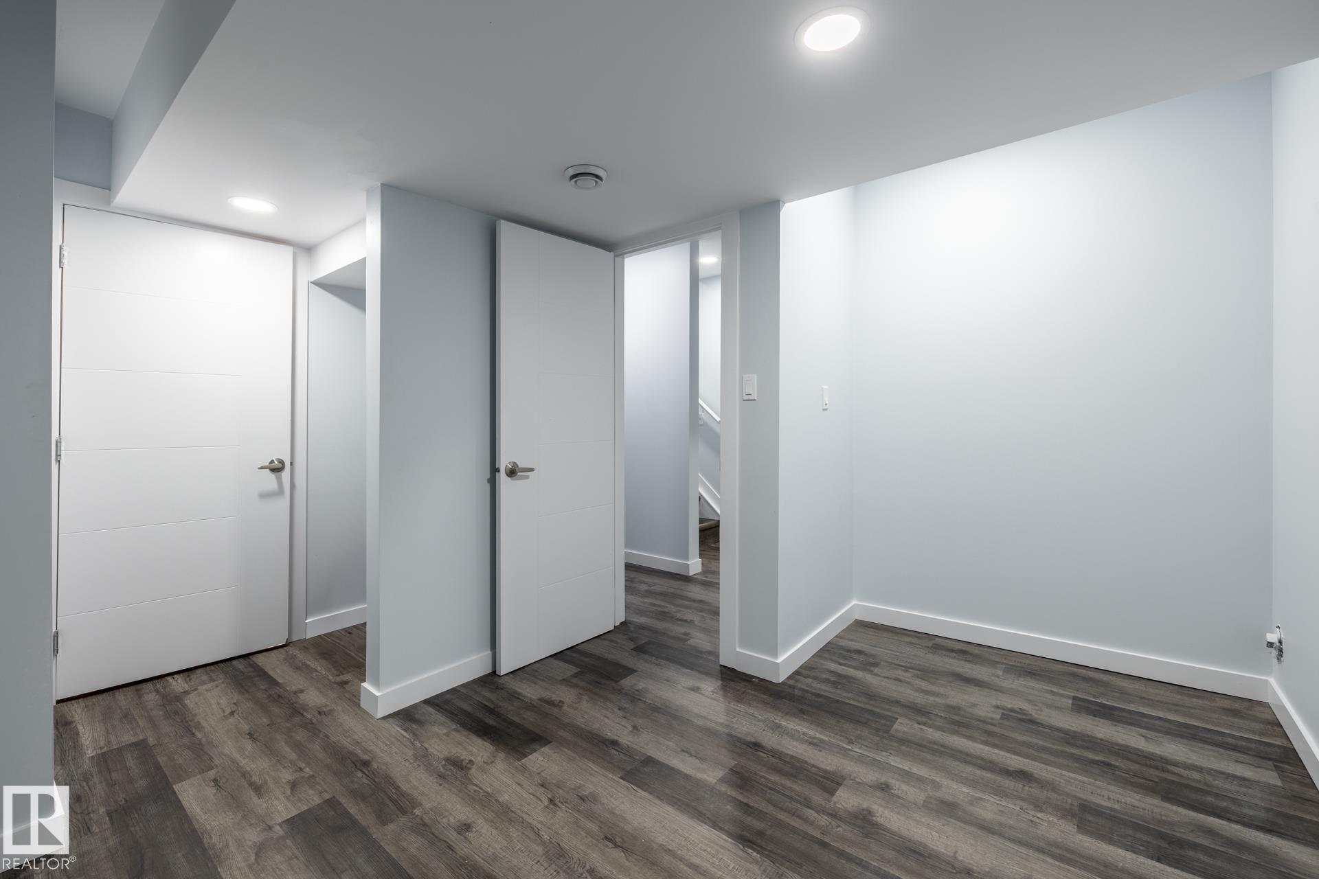 Photo 56 at 512 Chappelle SW, Chappelle Area, Edmonton