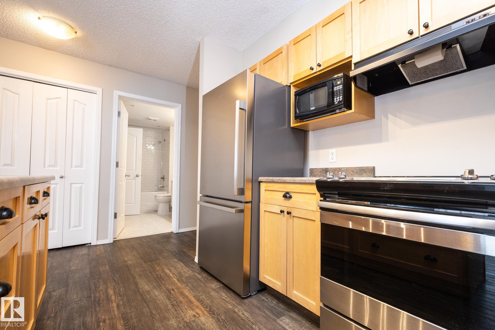 Photo 6 at 406 - 10311 111 Street NW, Downtown, Edmonton