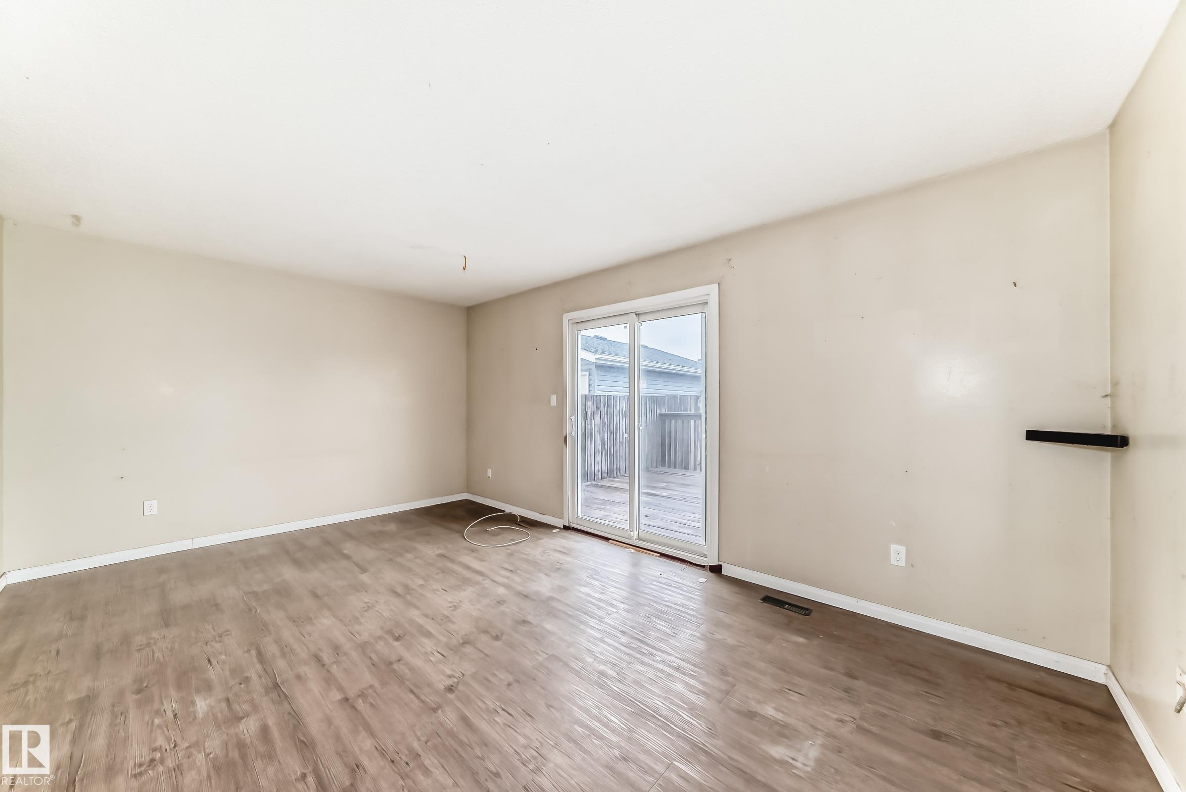 Photo 8 at 12607 161 Avenue NW, Dunluce, Edmonton