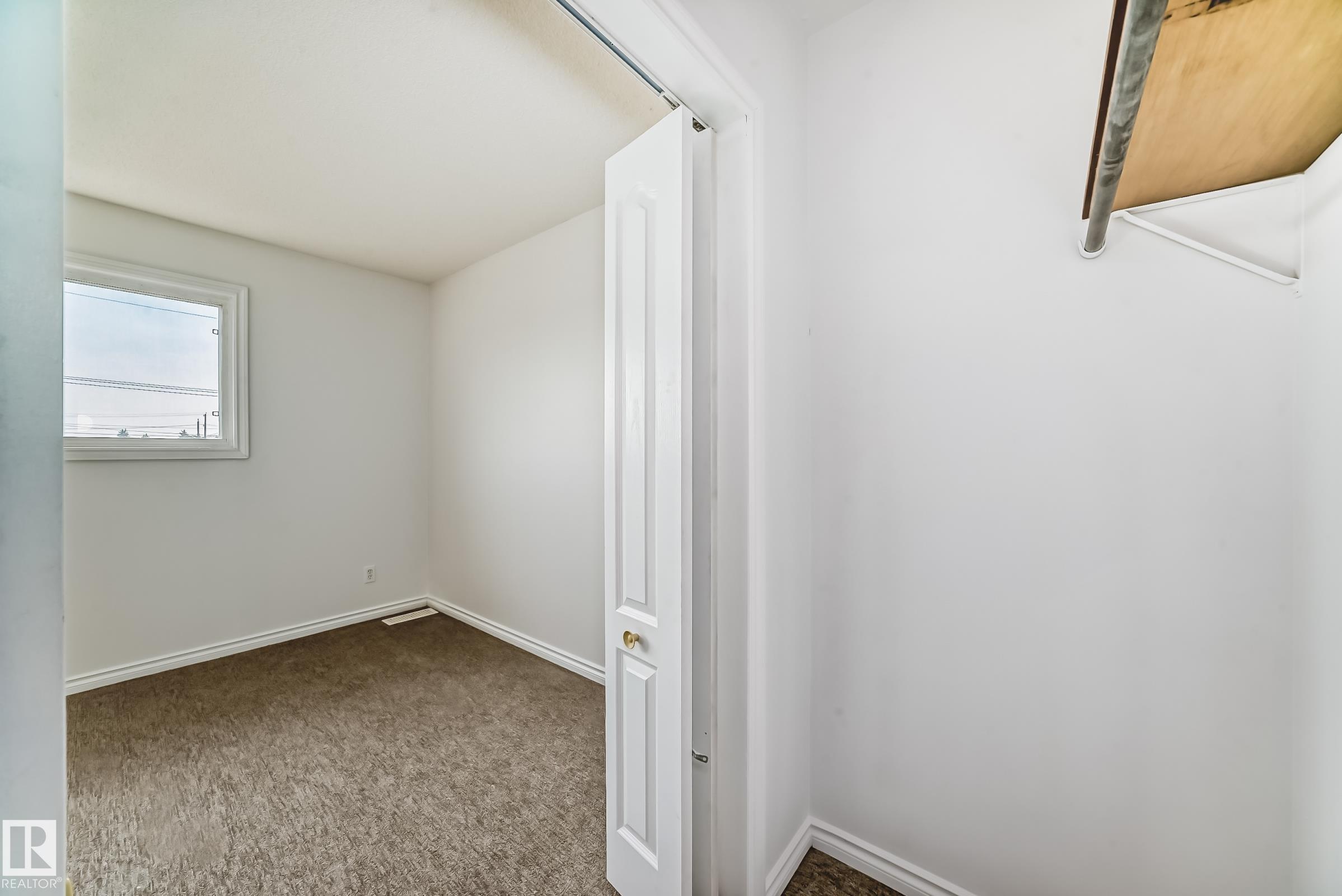 Photo 24 at 13319 85 Street NW, Glengarry, Edmonton