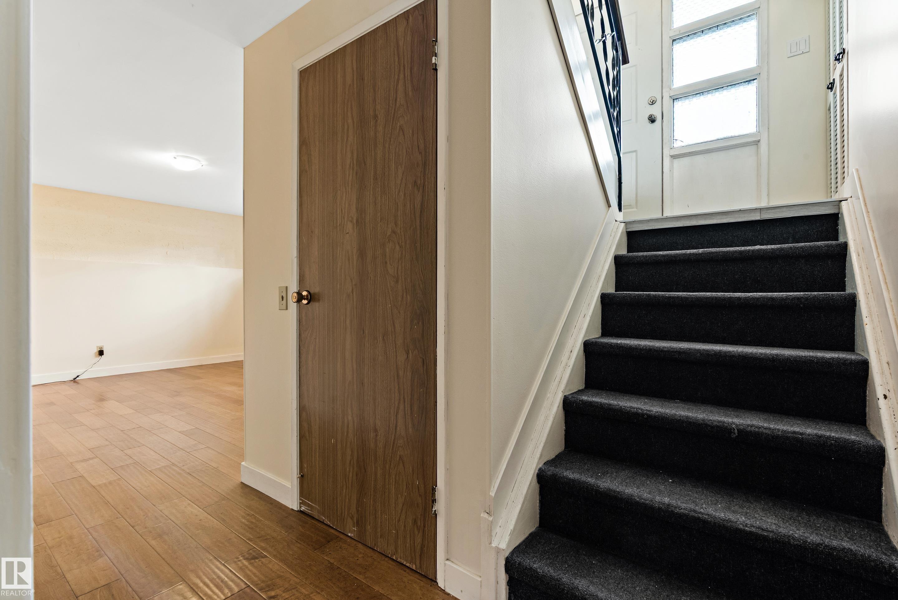 Photo 30 at 7203 93 Avenue NW, Ottewell, Edmonton