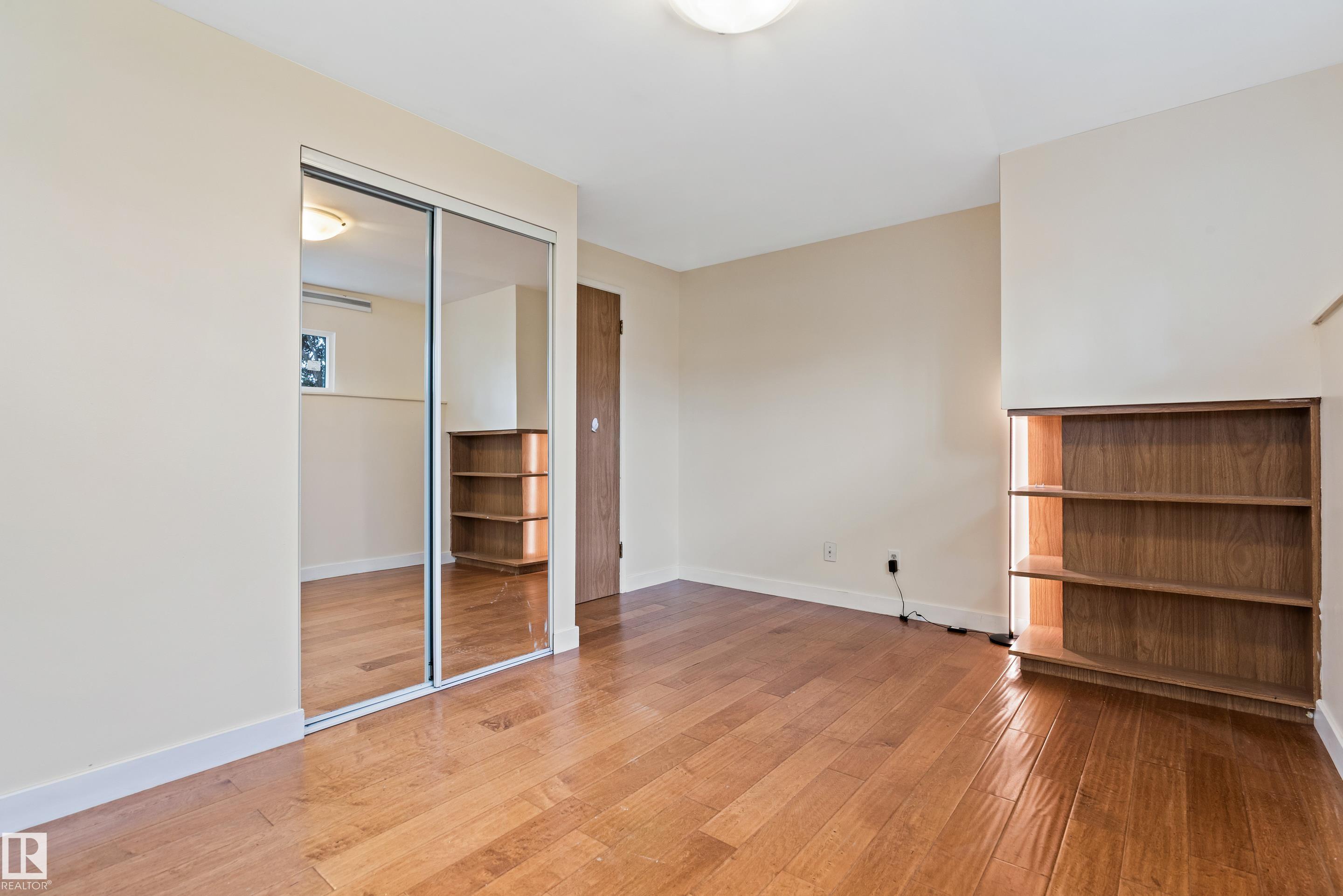 Photo 40 at 7203 93 Avenue NW, Ottewell, Edmonton