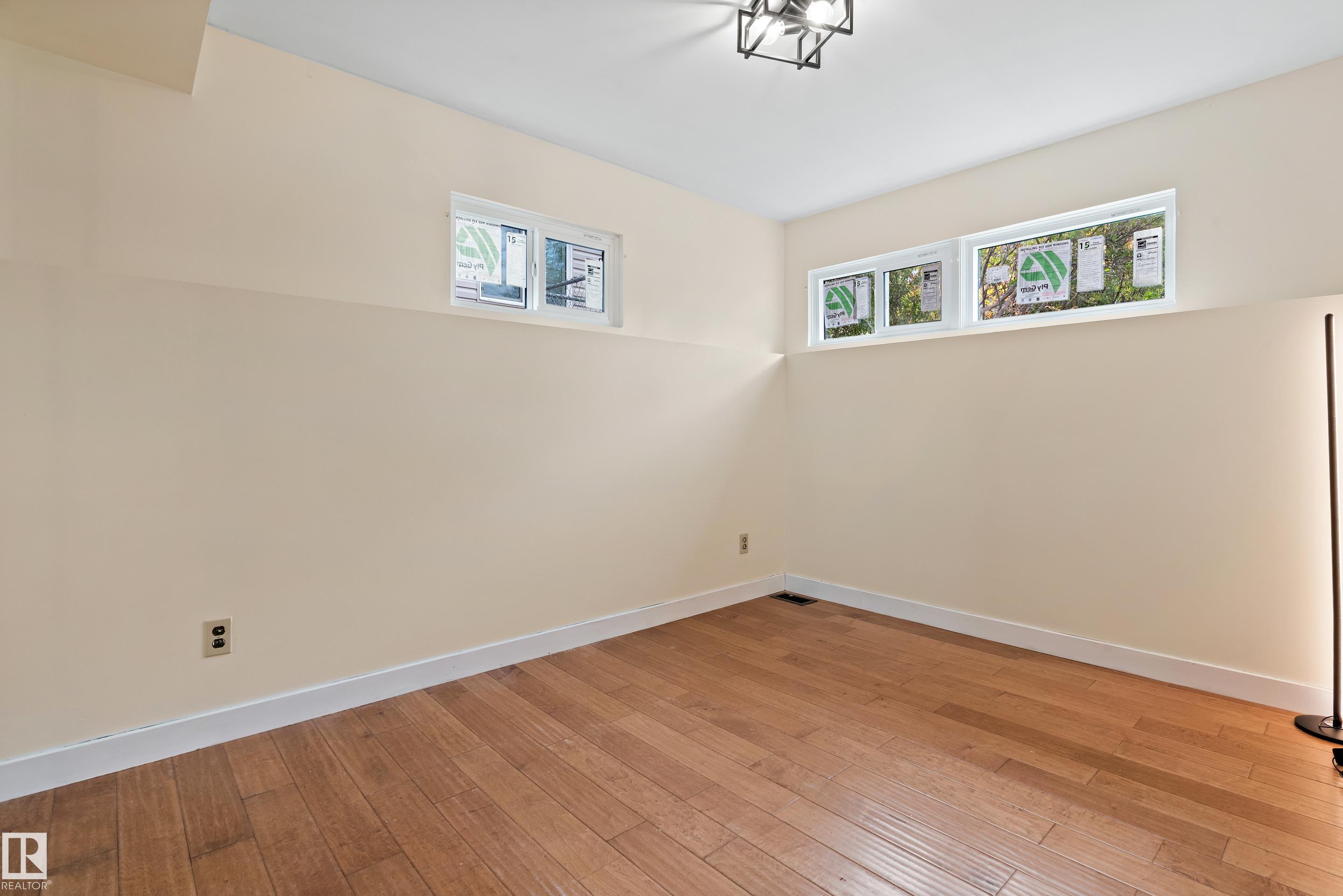 Photo 43 at 7203 93 Avenue NW, Ottewell, Edmonton