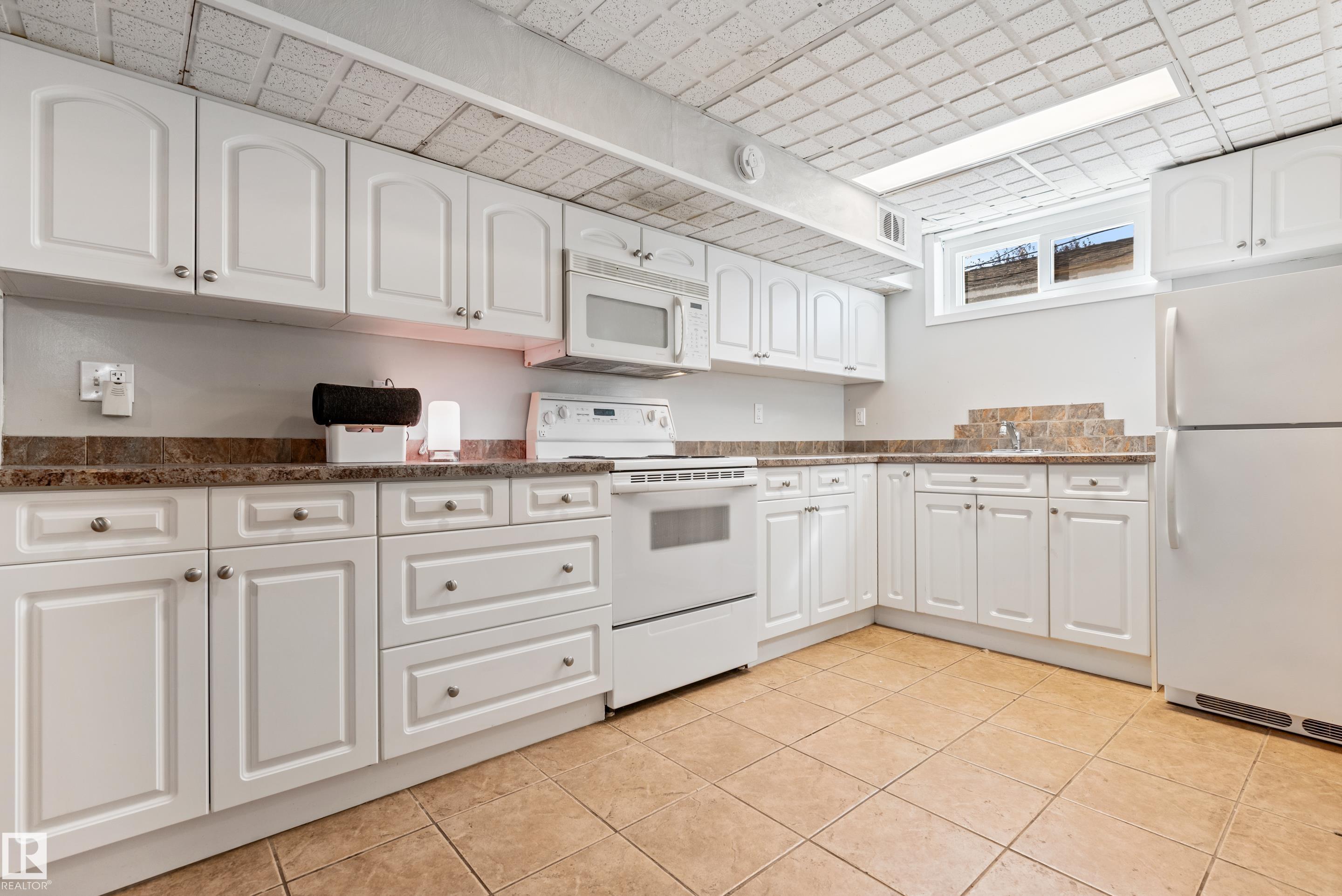 Photo 35 at 7104 95 Avenue NW, Ottewell, Edmonton