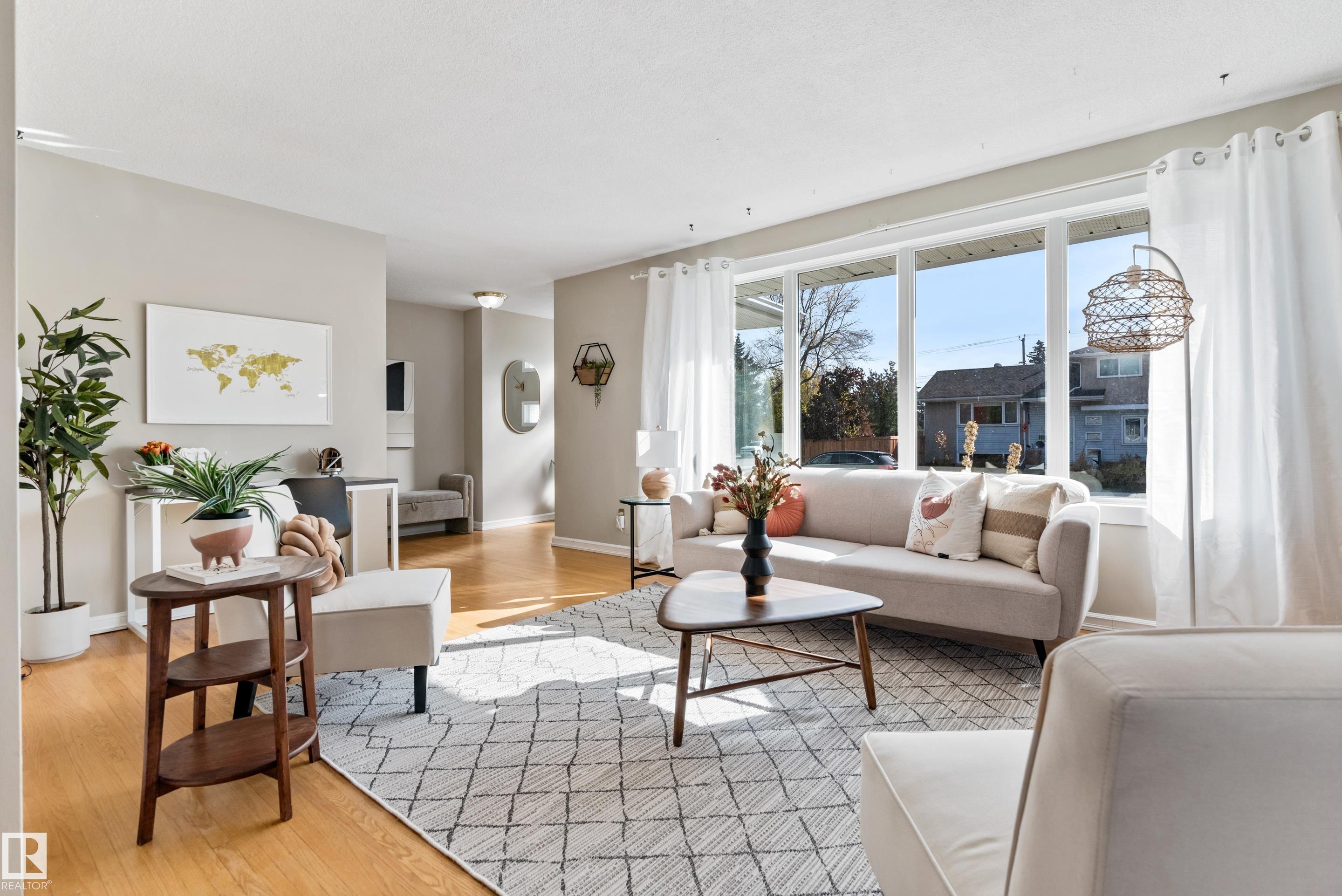 Photo 10 at 7104 95 Avenue NW, Ottewell, Edmonton