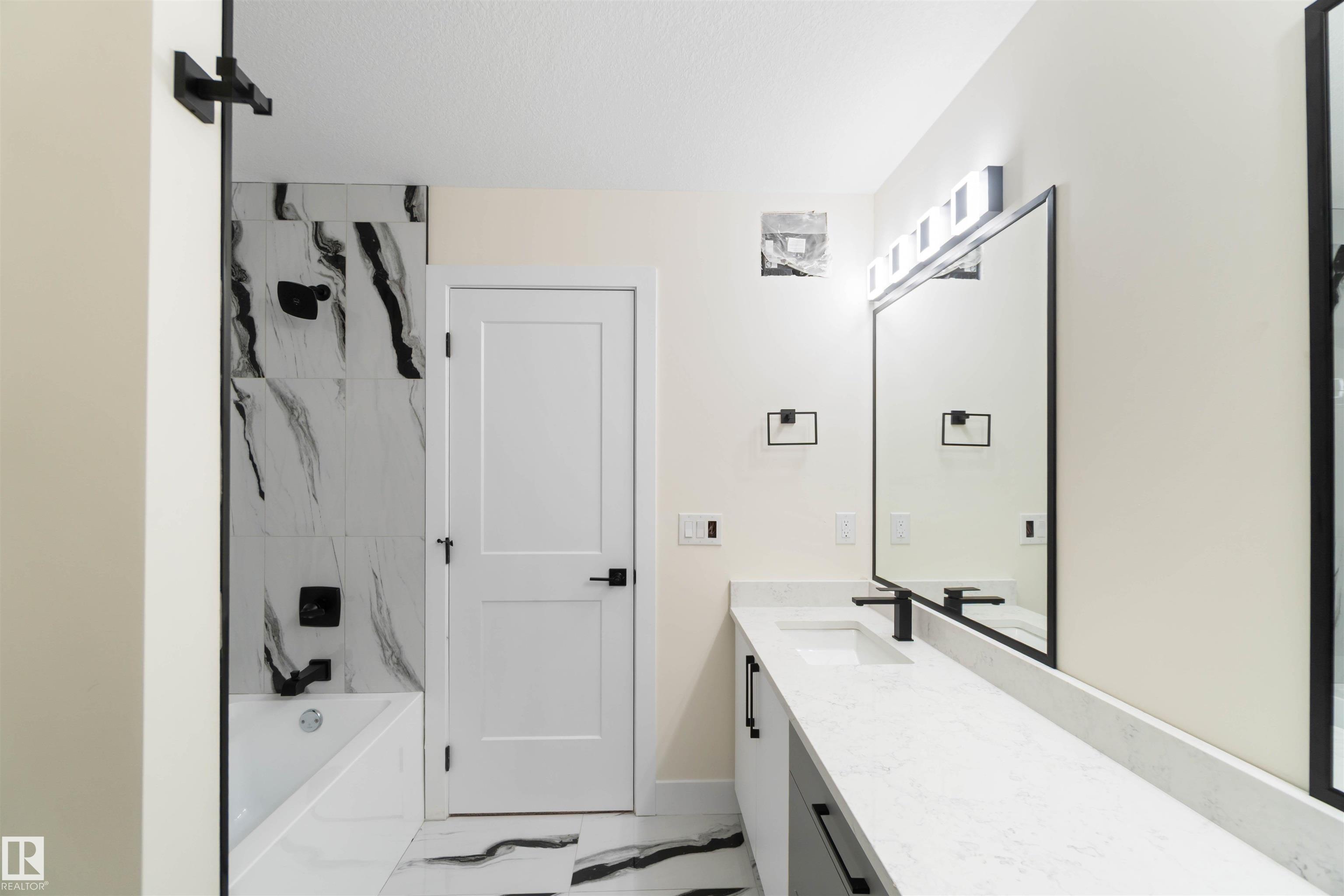 Photo 22 at 8319 81ave NW, King Edward Park, Edmonton