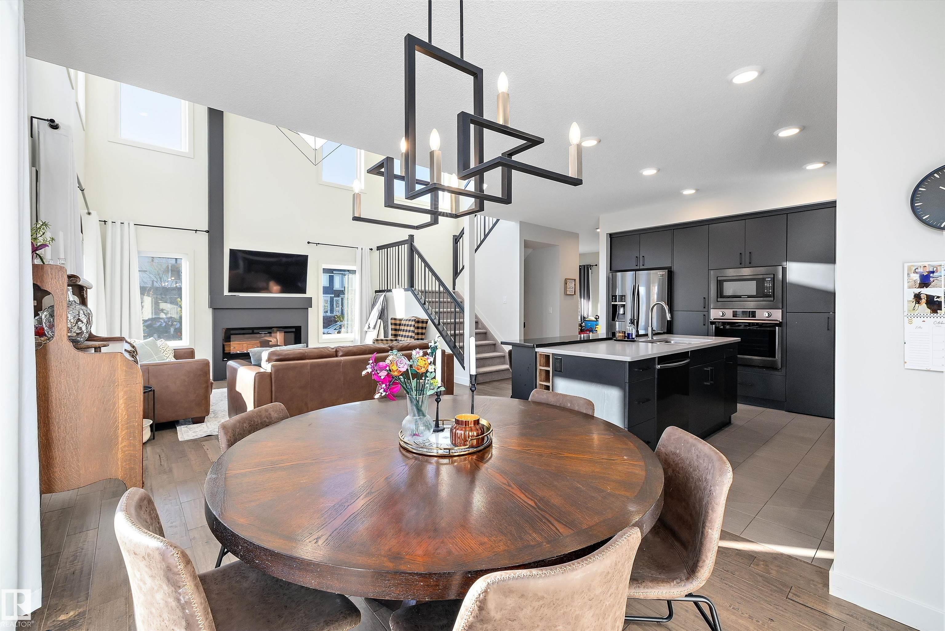 Photo 3 at 2 Elwyck Gate, Fenwyck, Spruce Grove