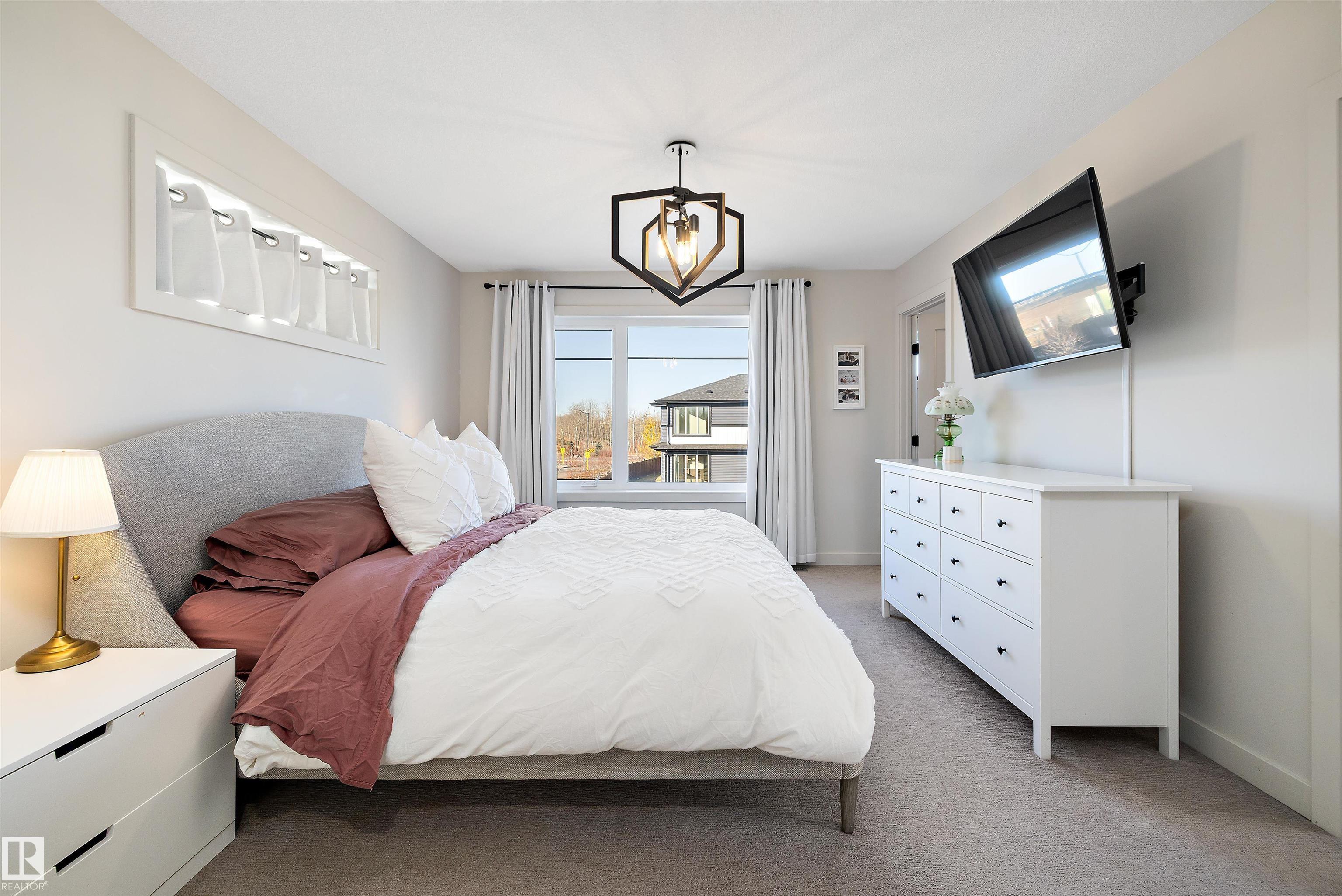 Photo 40 at 2 Elwyck Gate, Fenwyck, Spruce Grove