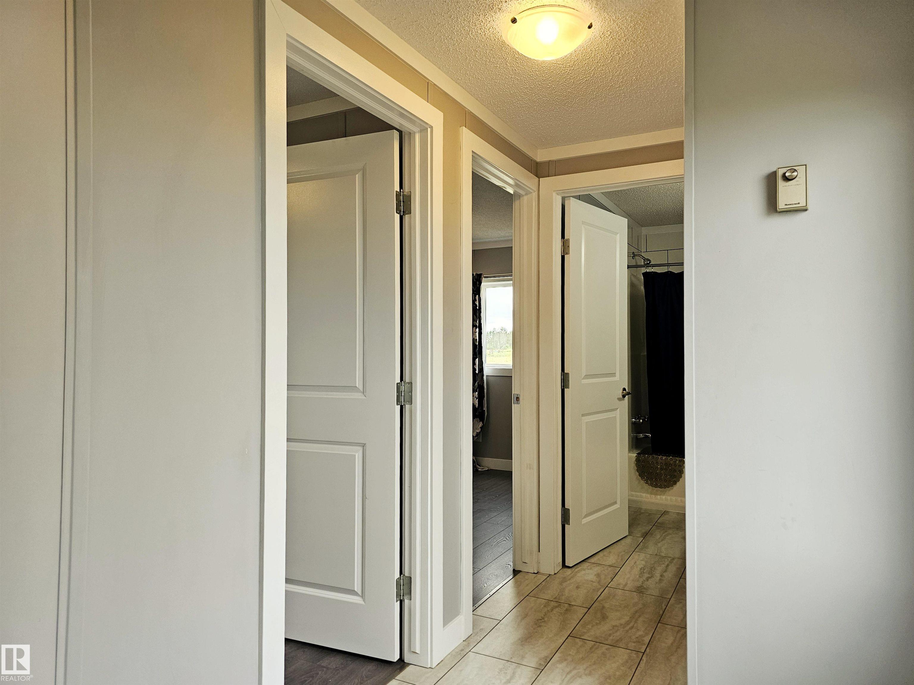 Photo 32 at 42 Richfield Road, Clearview Acres, Rural Sturgeon County