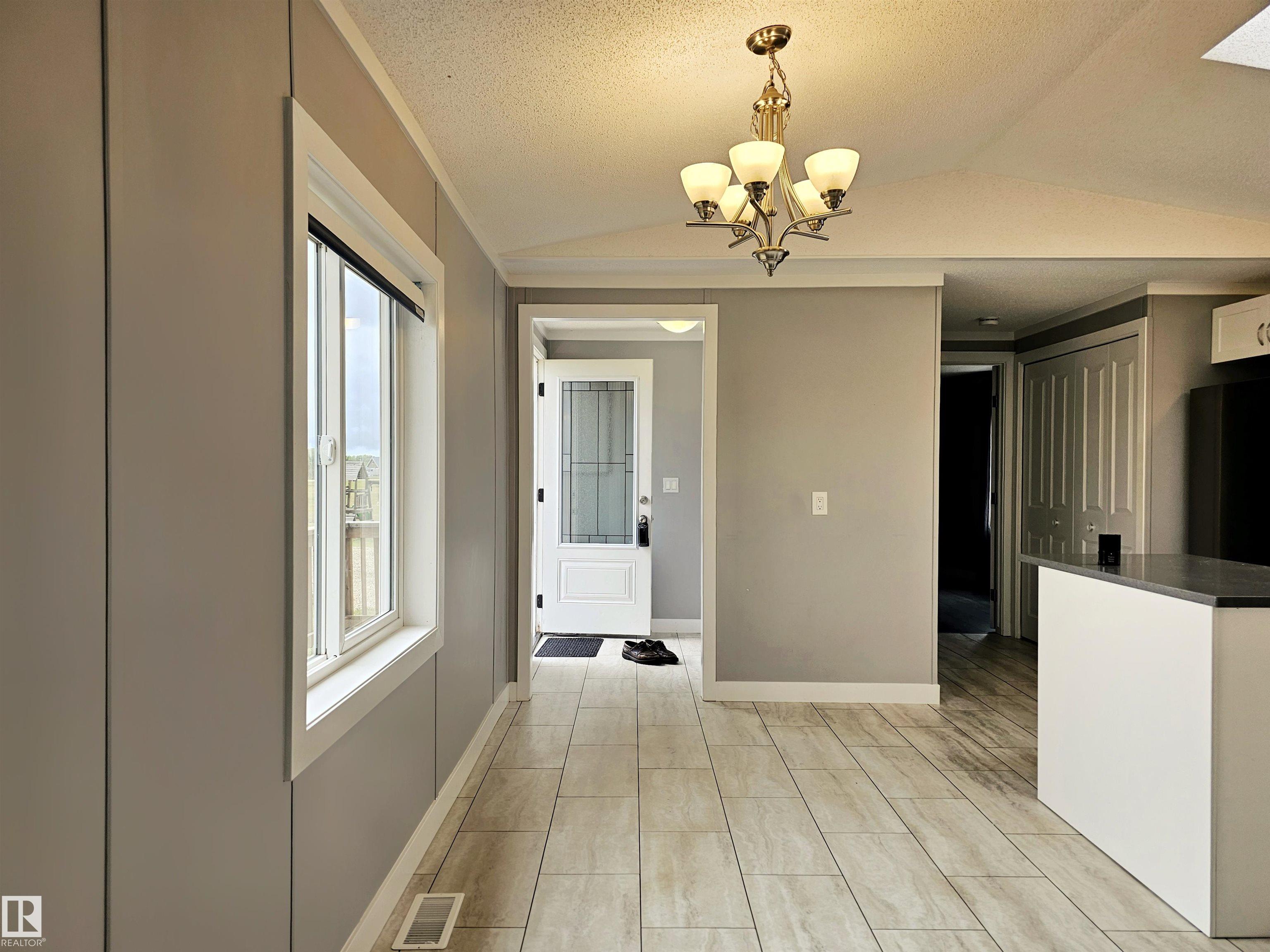 Photo 42 at 42 Richfield Road, Clearview Acres, Rural Sturgeon County