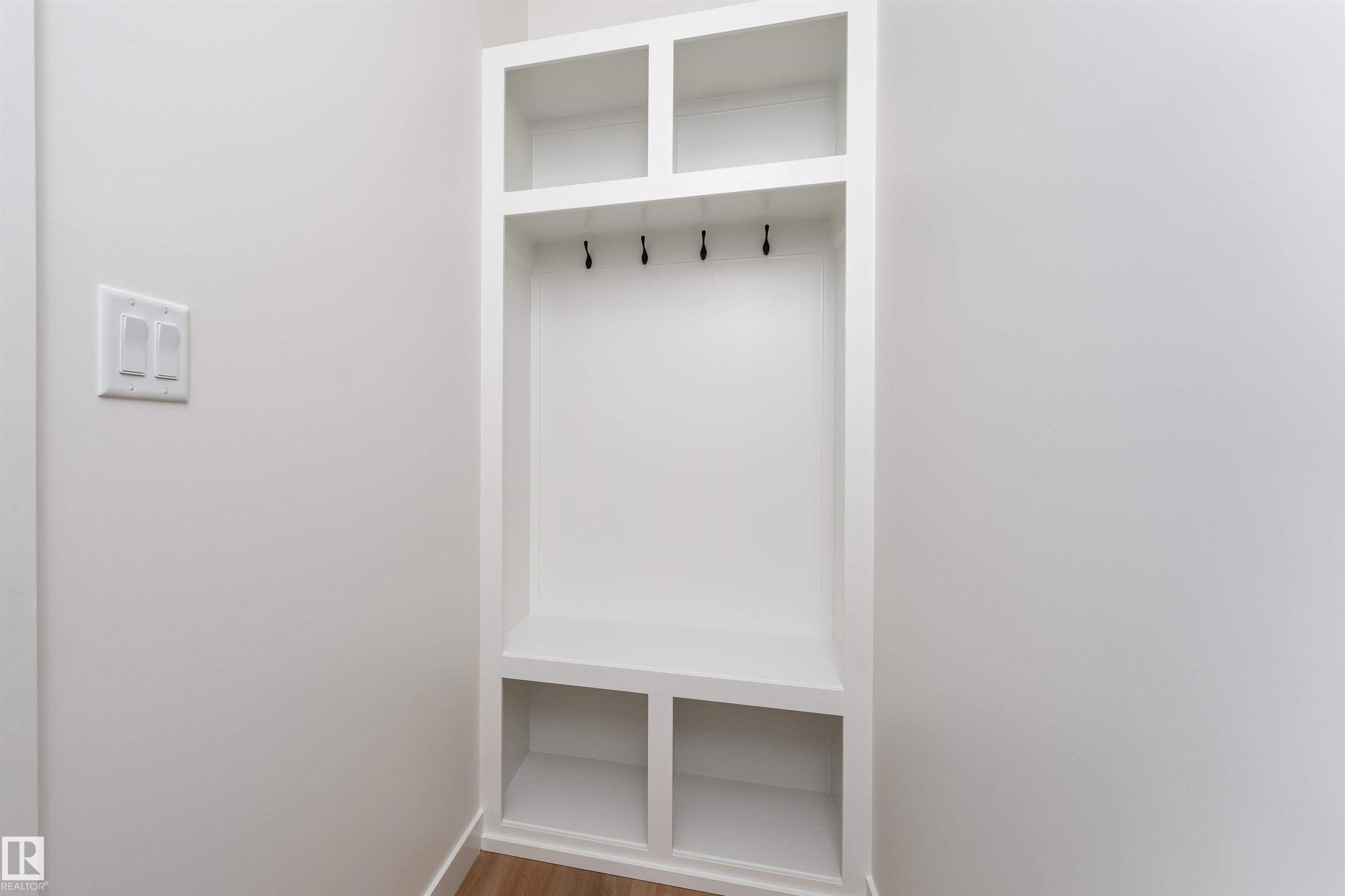 Photo 21 at 20 Westwyck Link, Fenwyck, Spruce Grove