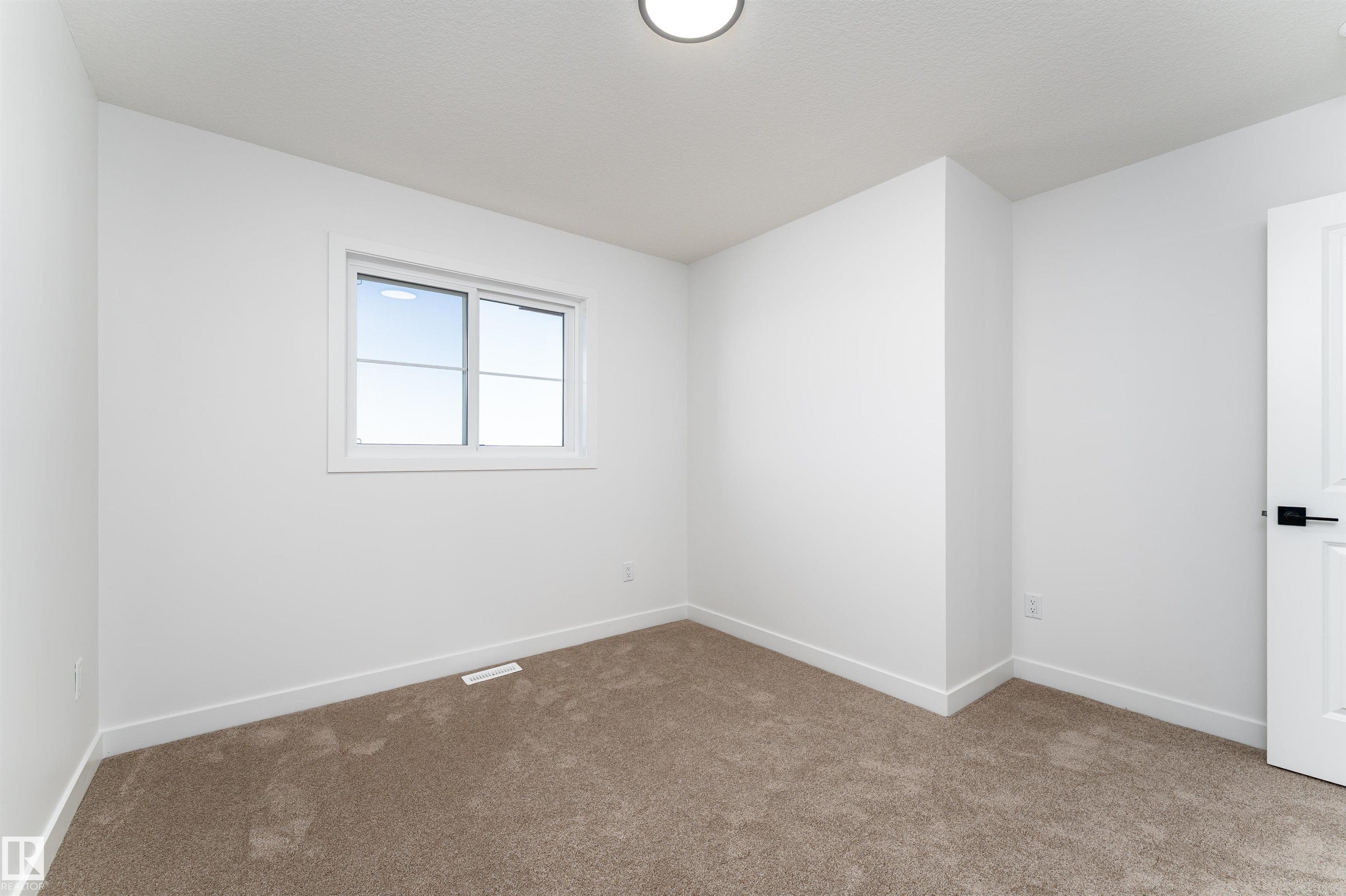 Photo 34 at 20 Westwyck Link, Fenwyck, Spruce Grove