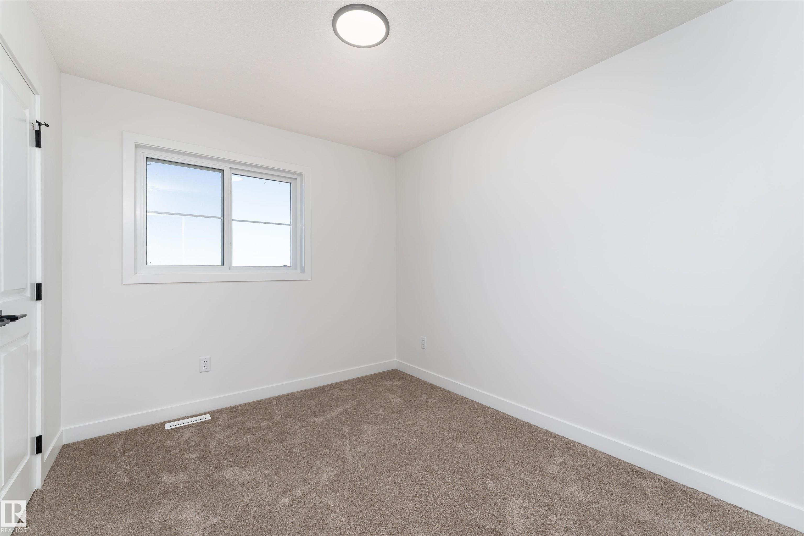 Photo 36 at 20 Westwyck Link, Fenwyck, Spruce Grove