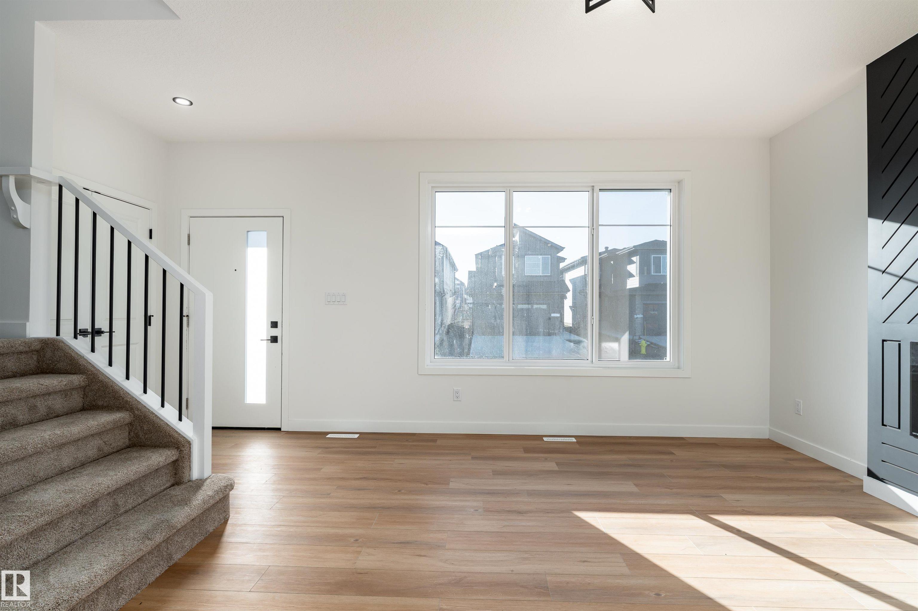 Photo 5 at 20 Westwyck Link, Fenwyck, Spruce Grove