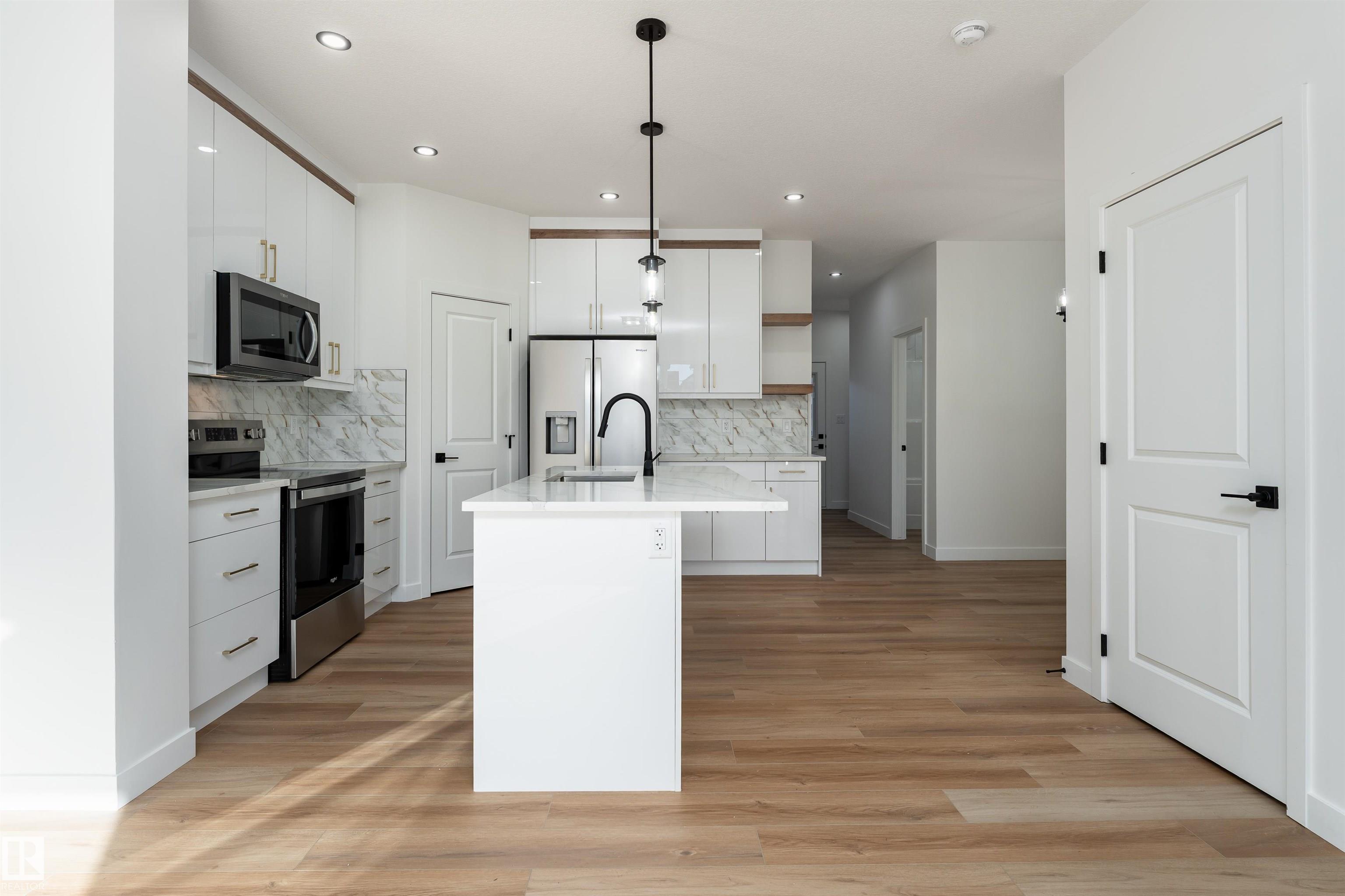 Photo 7 at 20 Westwyck Link, Fenwyck, Spruce Grove