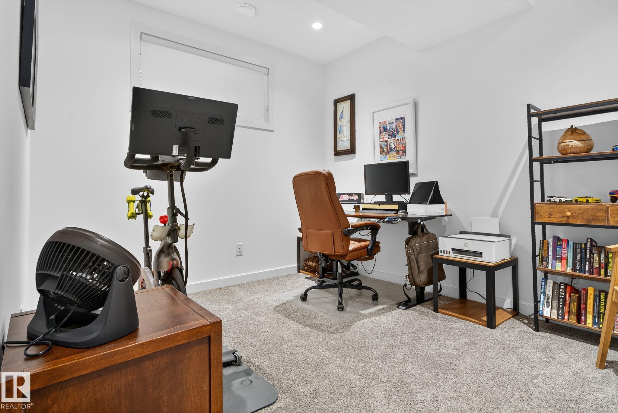 Photo 24 at 10511 75 Street NW, Forest Heights, Edmonton