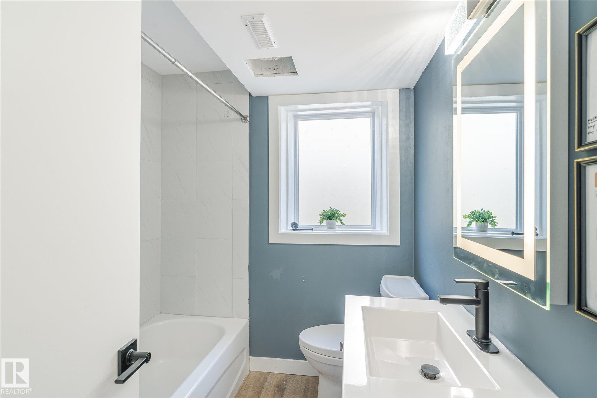 Photo 31 at 12707 & 12709 92 Street NW, Killarney, Edmonton