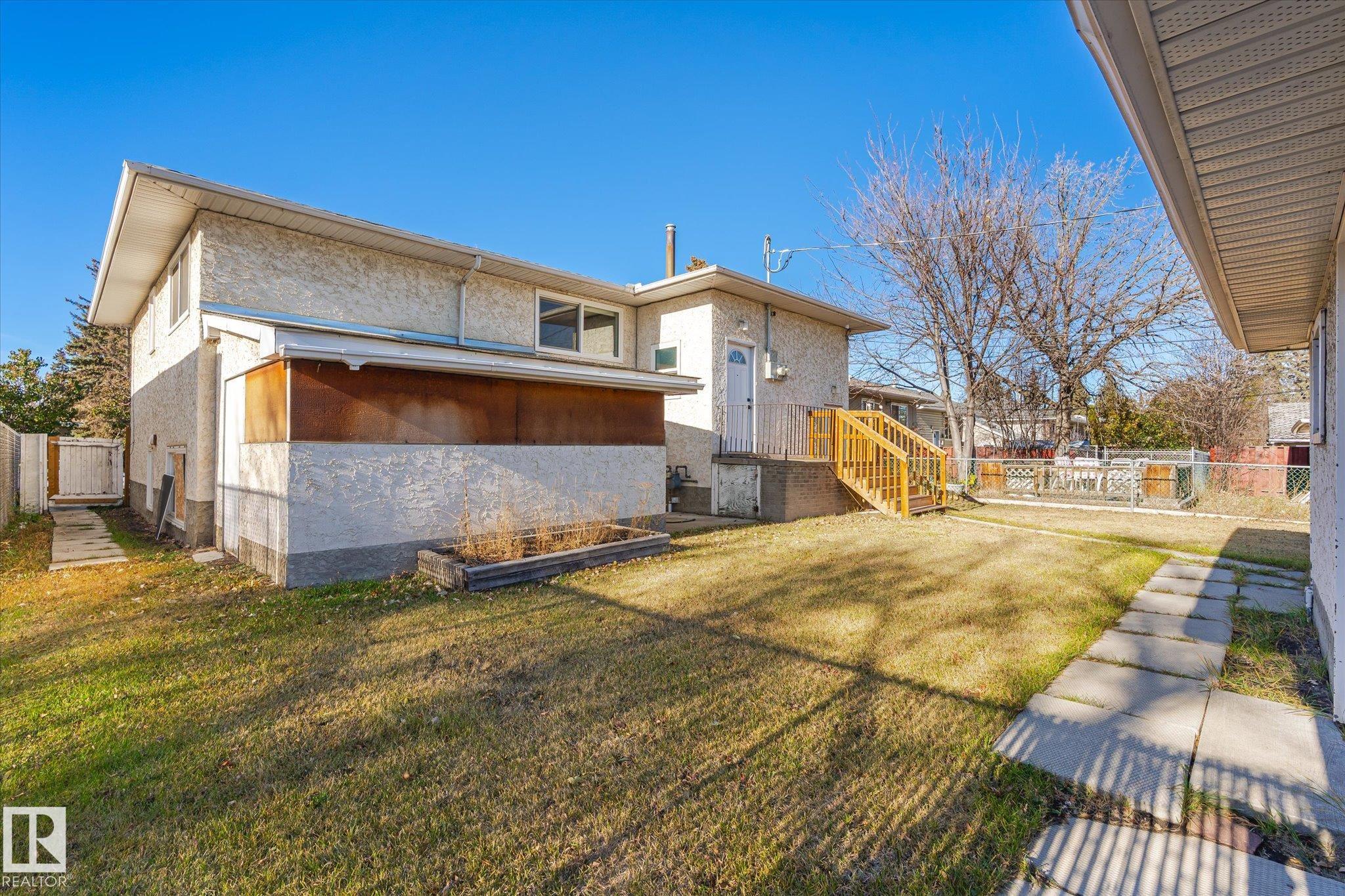 Photo 38 at 12707 & 12709 92 Street NW, Killarney, Edmonton