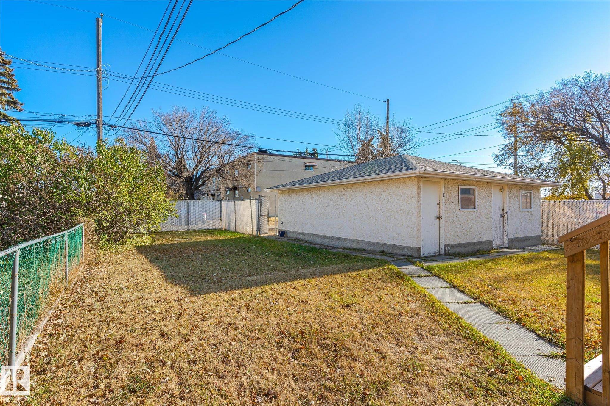 Photo 40 at 12707 & 12709 92 Street NW, Killarney, Edmonton