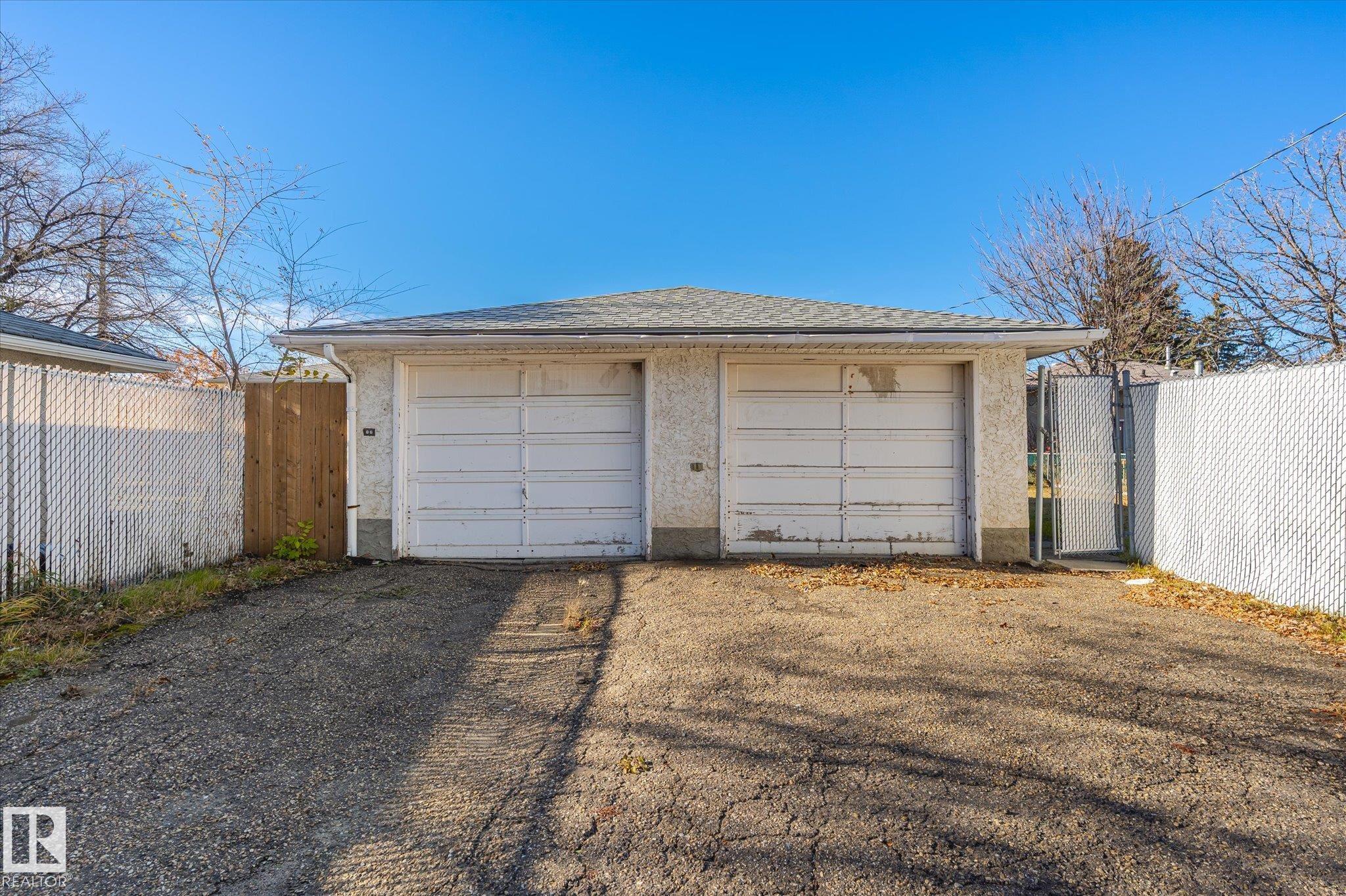 Photo 41 at 12707 & 12709 92 Street NW, Killarney, Edmonton