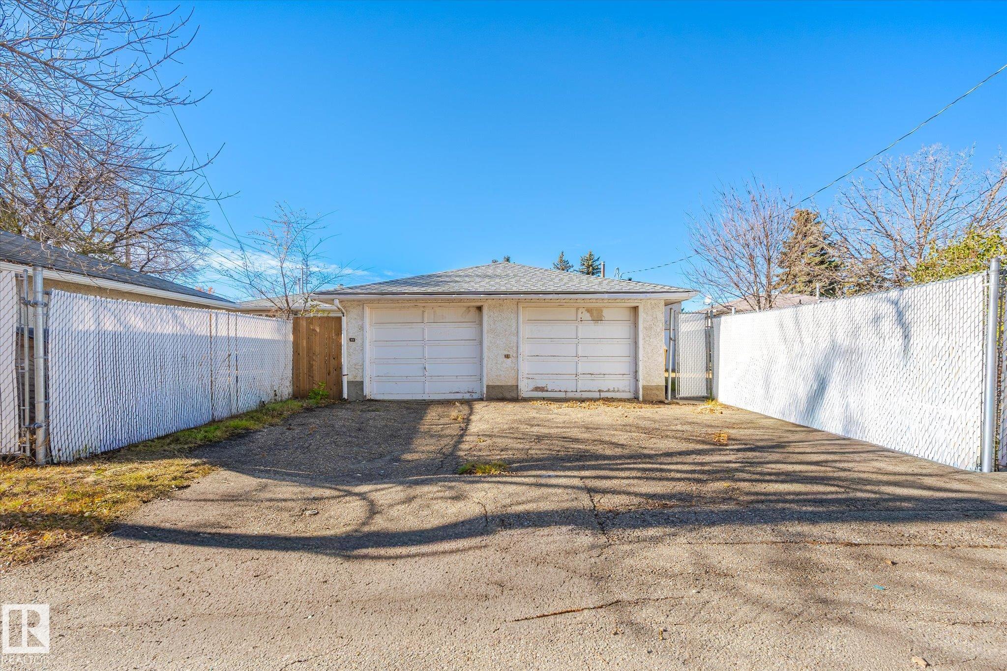 Photo 42 at 12707 & 12709 92 Street NW, Killarney, Edmonton