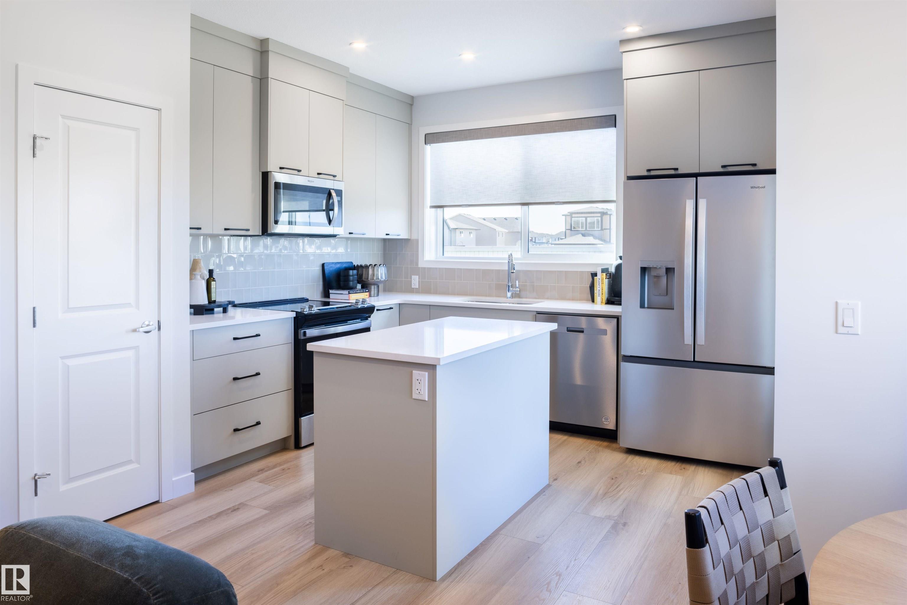 837 Rowan Close SW, The Orchards At Ellerslie, Edmonton 