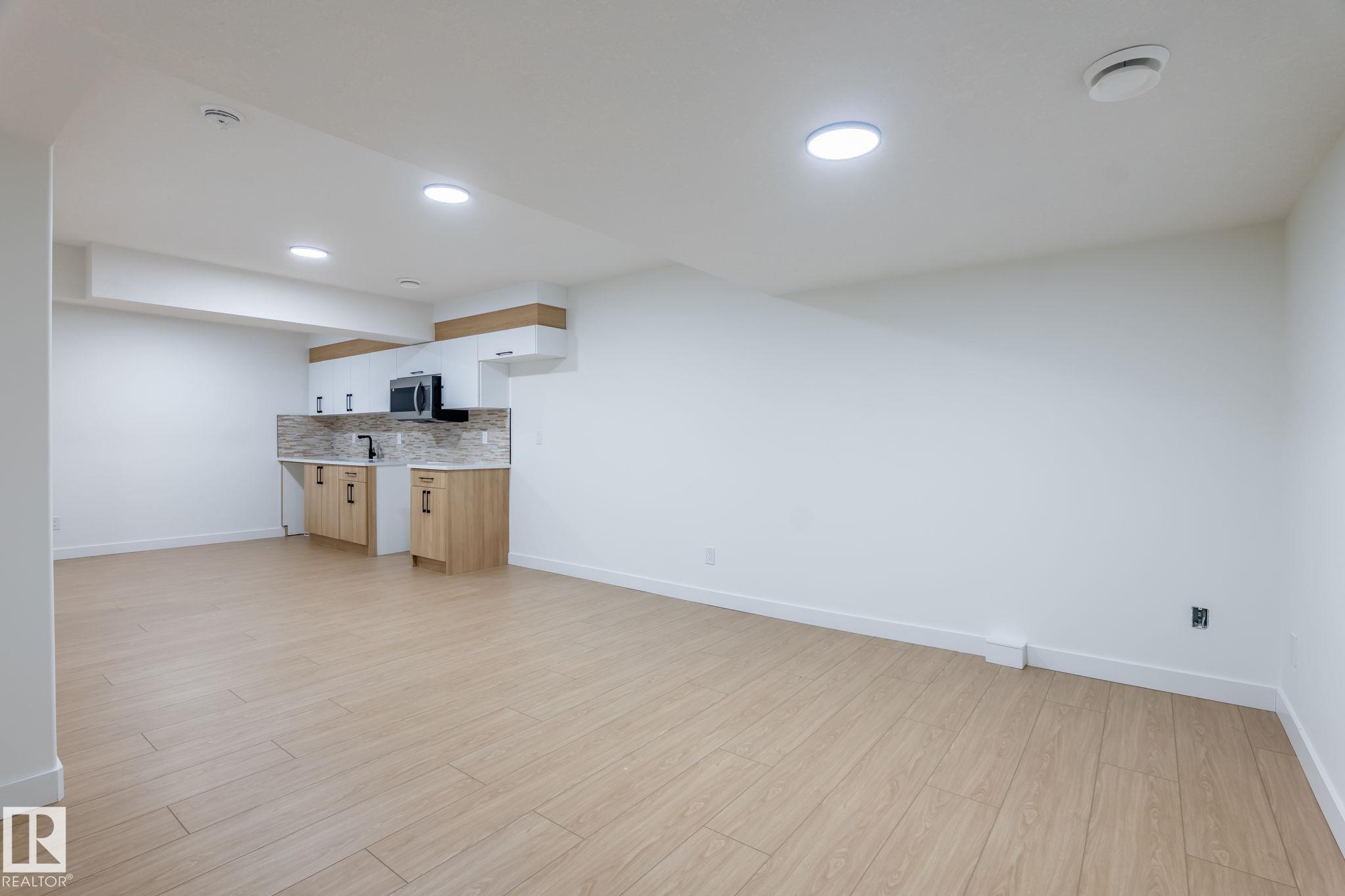 Photo 35 at 2005 154 Avenue NW, Gorman, Edmonton