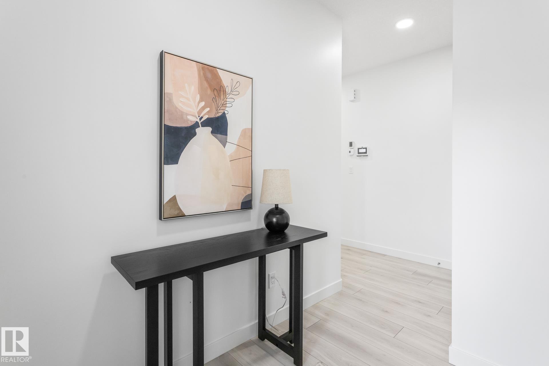 Photo 2 at 319 157 Avenue NE, Quarry Ridge, Edmonton