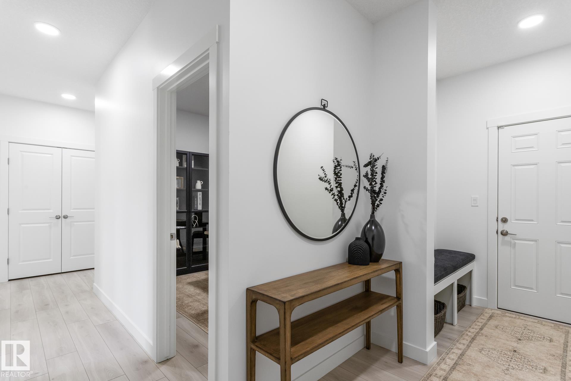 Photo 3 at 319 157 Avenue NE, Quarry Ridge, Edmonton