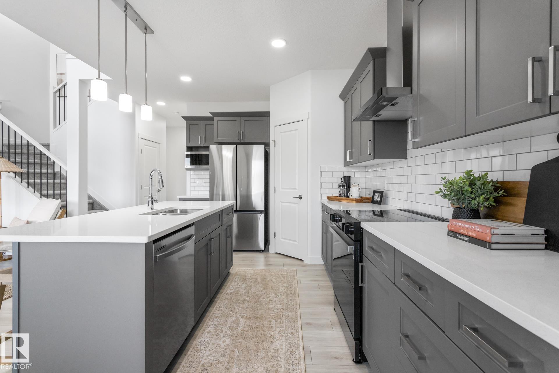 Photo 8 at 319 157 Avenue NE, Quarry Ridge, Edmonton