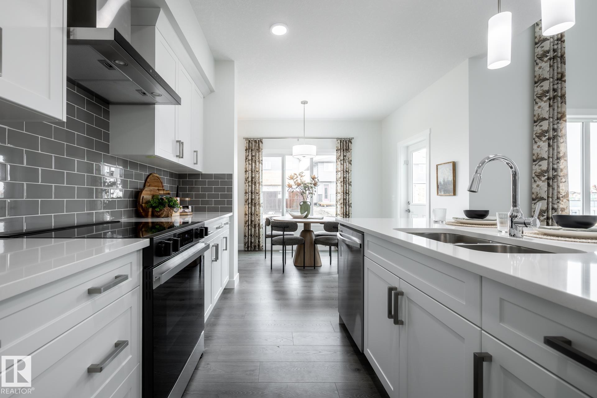 Photo 7 at 5017 Cawsey Link SW, Chappelle Area, Edmonton