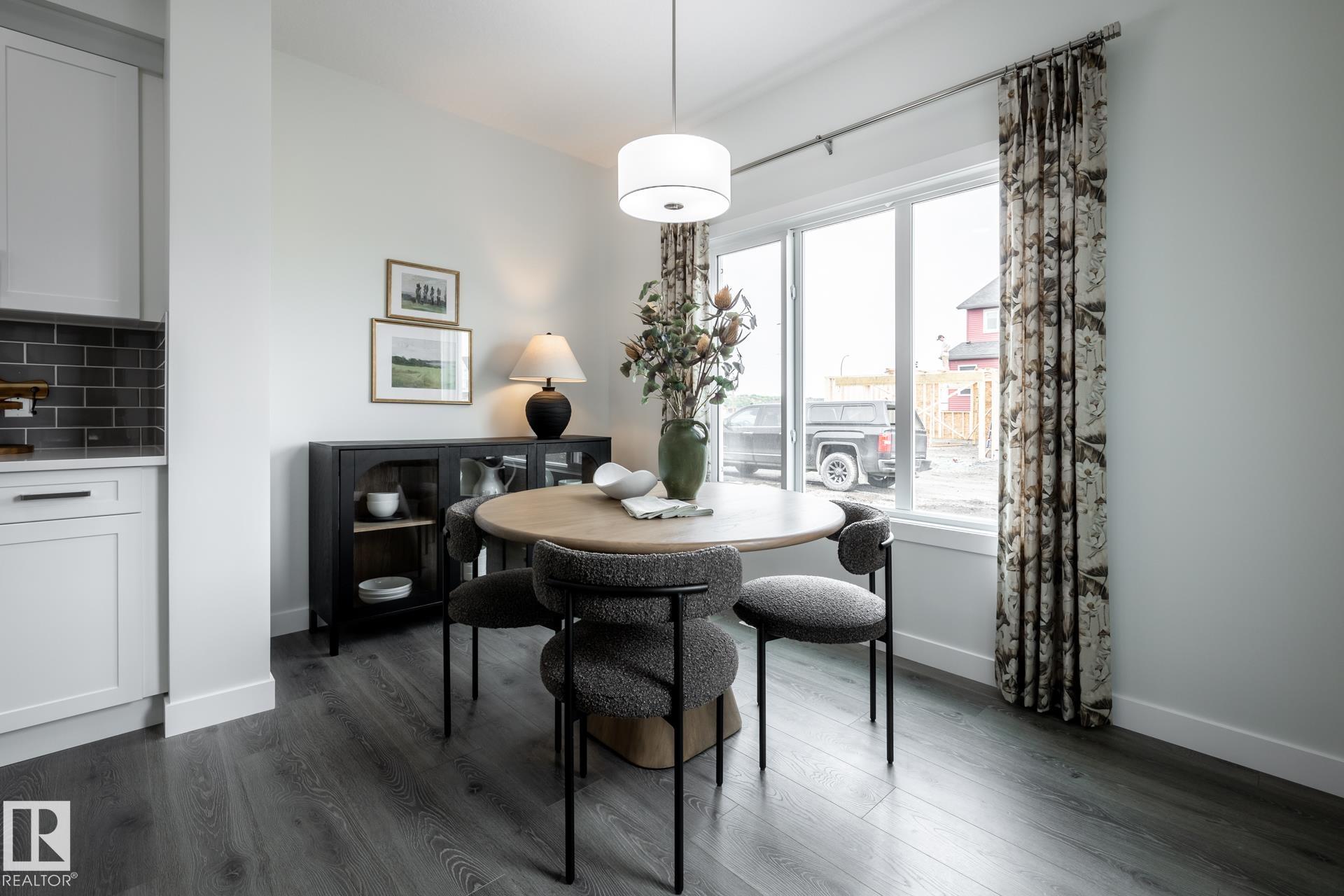 Photo 9 at 5017 Cawsey Link SW, Chappelle Area, Edmonton