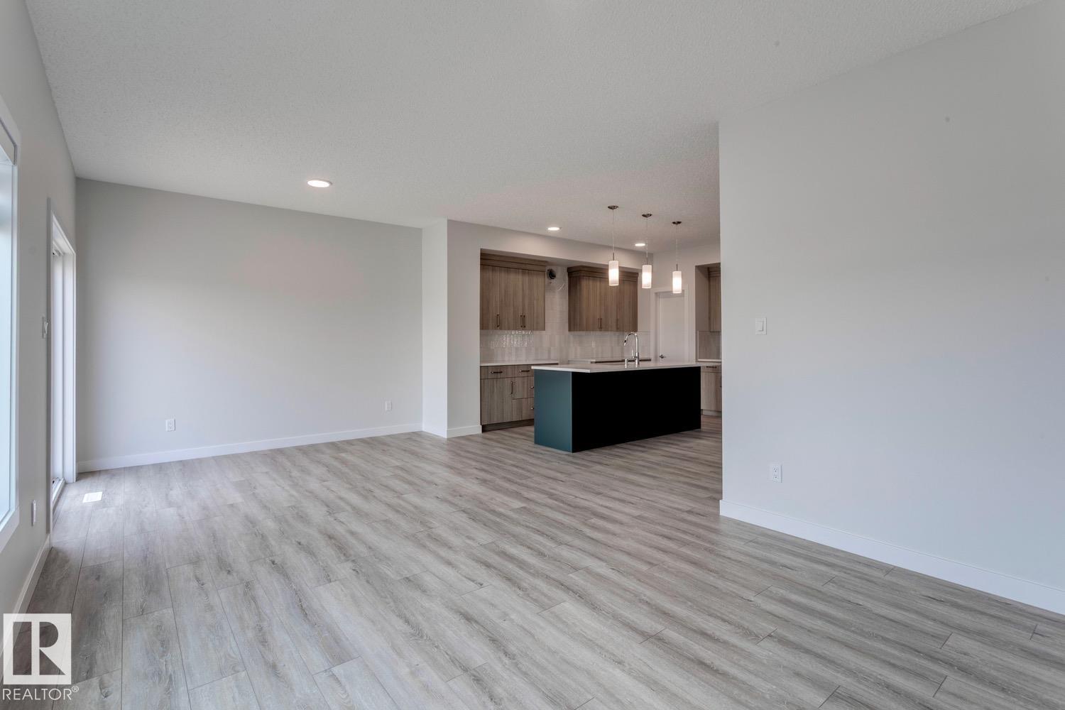 Photo 23 at 19019 20 Avenue NW, River's Edge, Edmonton