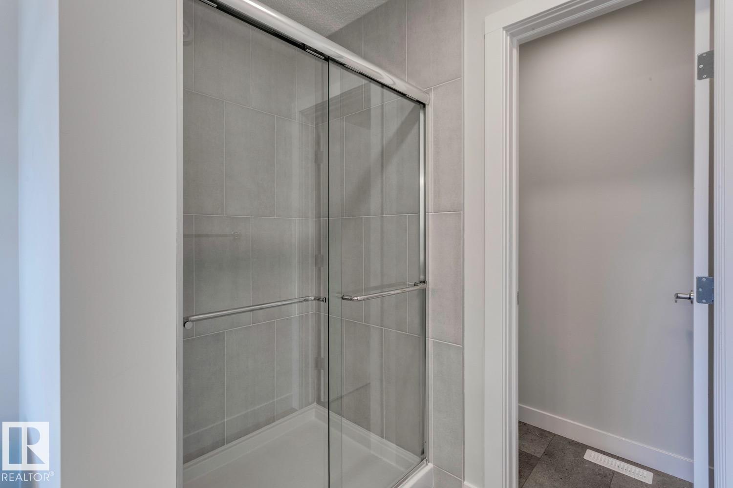 Photo 37 at 19019 20 Avenue NW, River's Edge, Edmonton