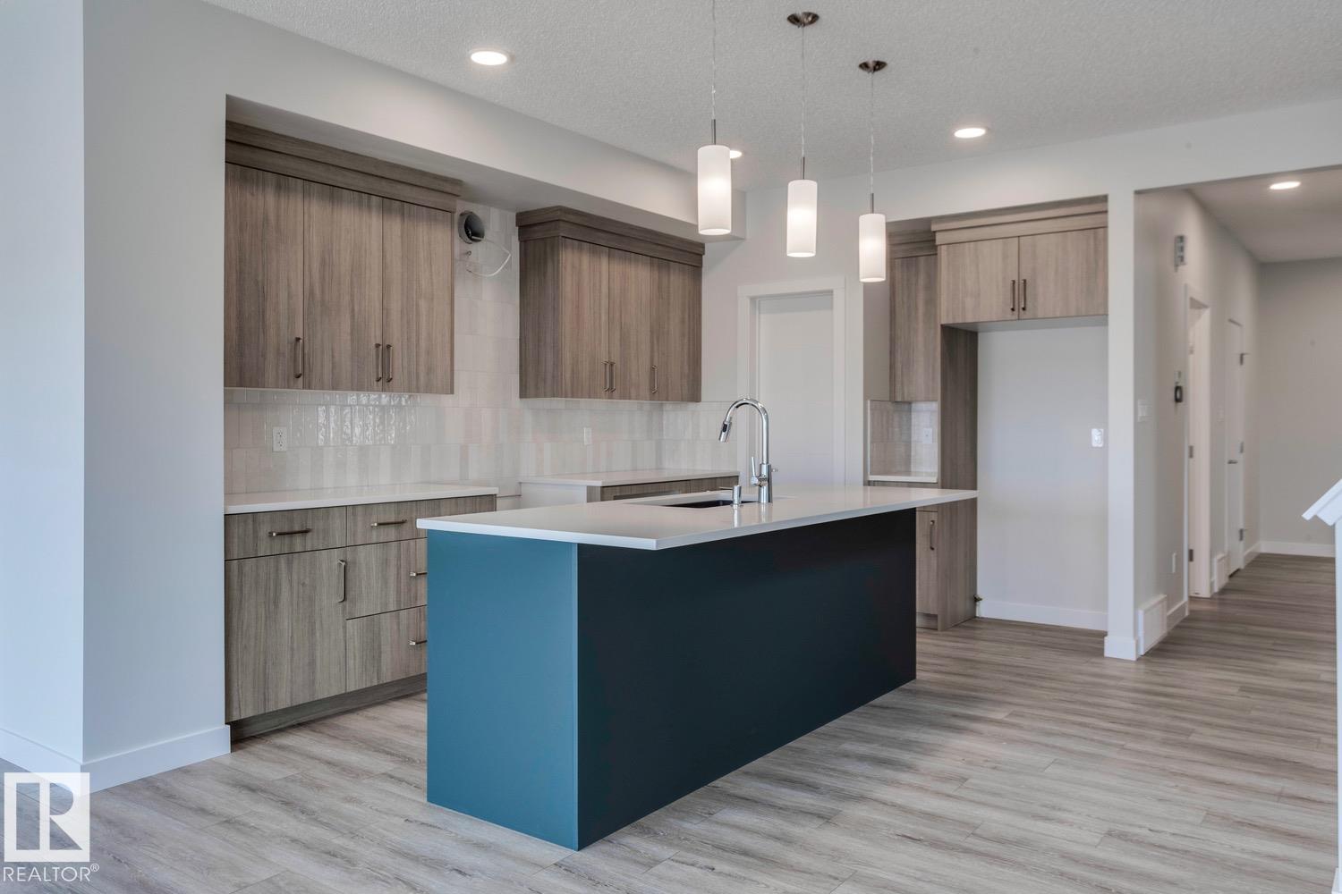 Photo 9 at 19019 20 Avenue NW, River's Edge, Edmonton