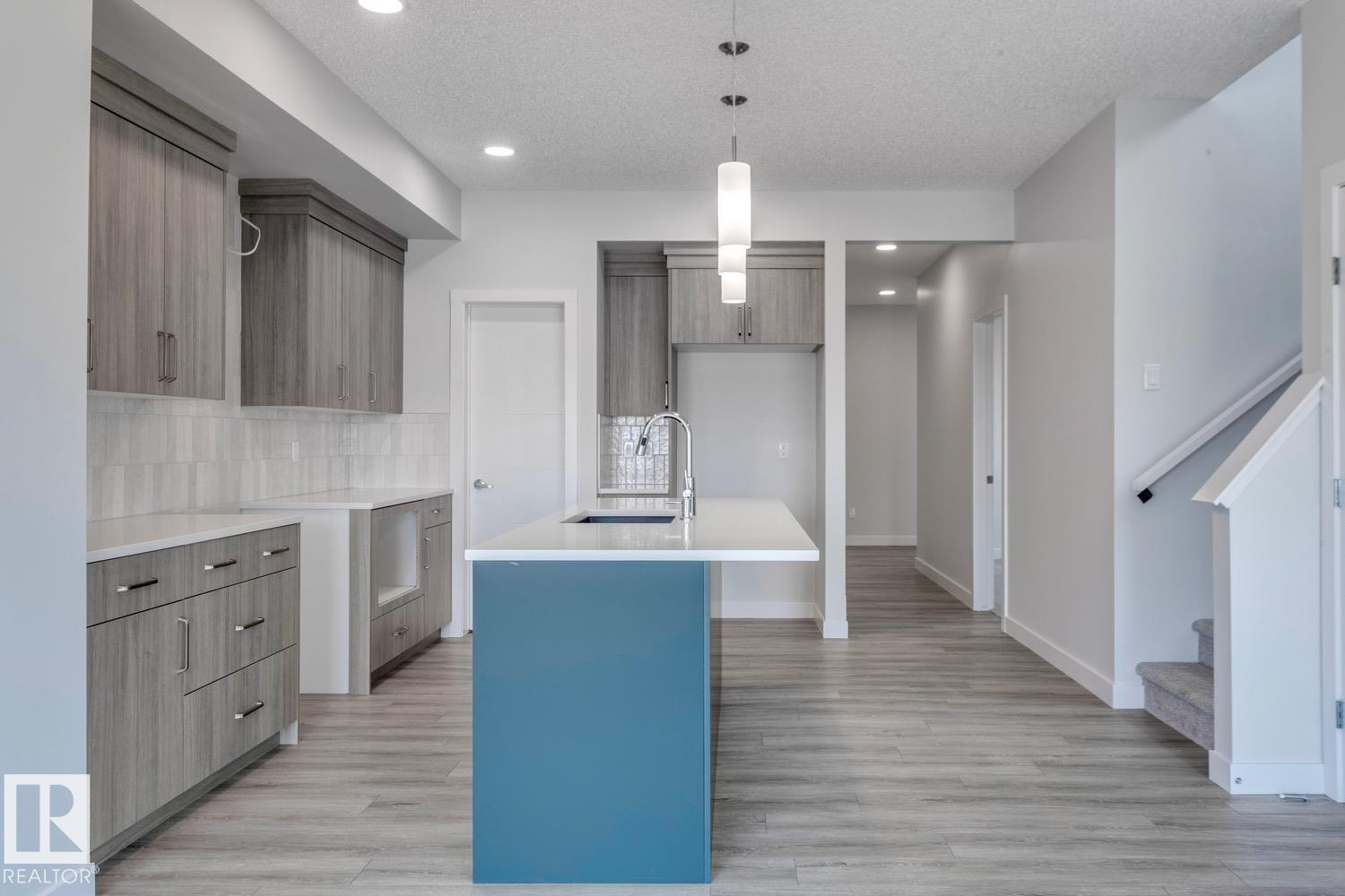 Photo 10 at 19019 20 Avenue NW, River's Edge, Edmonton