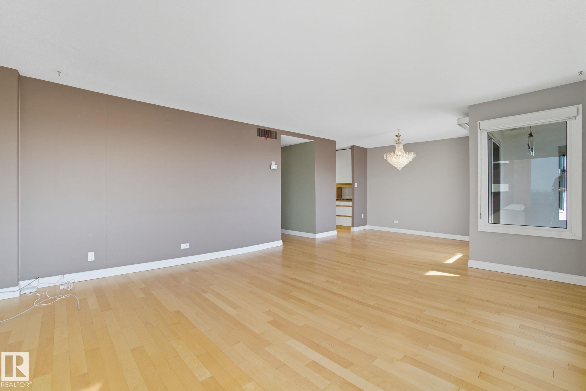 Photo 11 at 1602 - 12303 Jasper Avenue NW, Wîhkwêntôwin, Edmonton