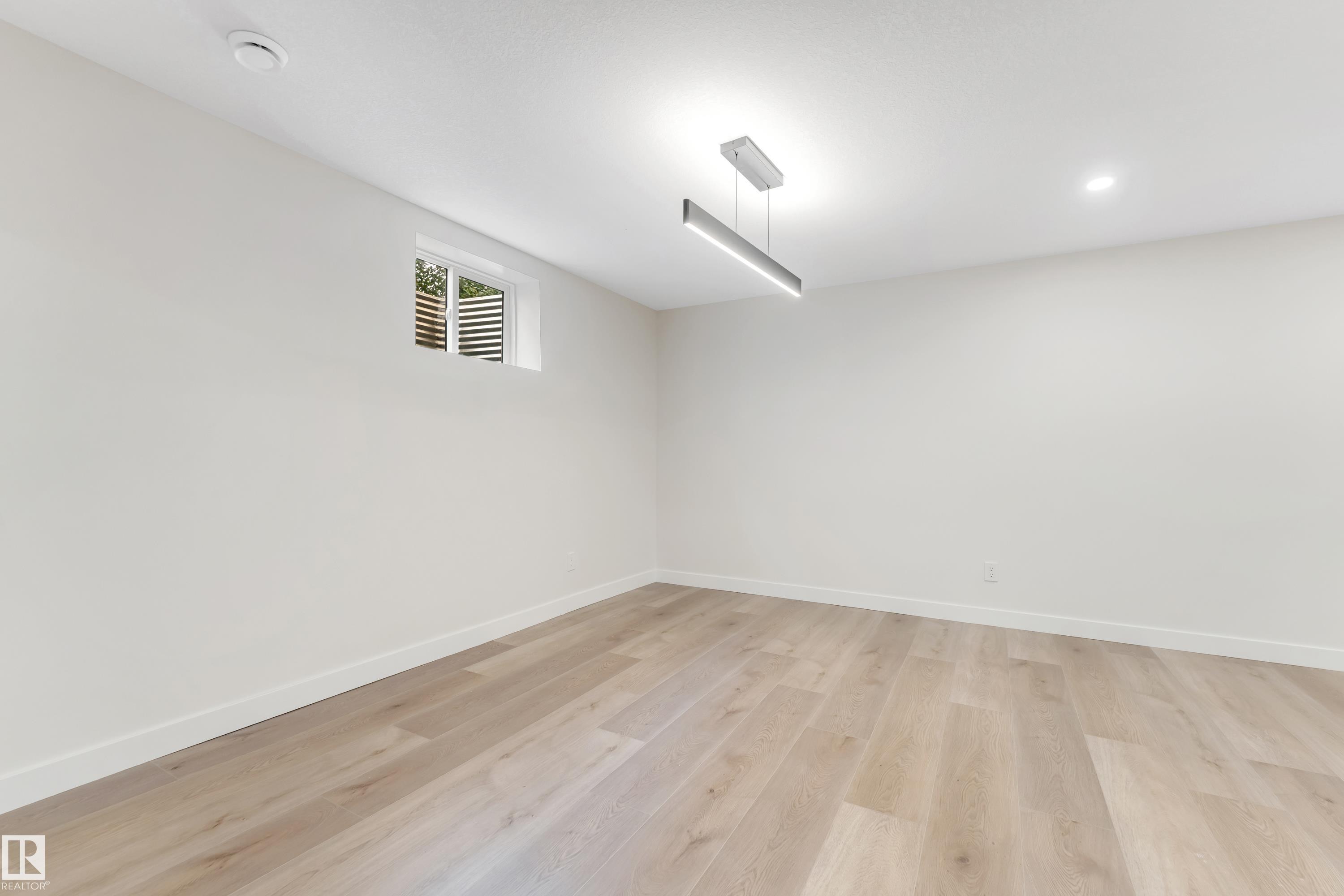 Photo 25 at 5907 137 Avenue NW, Belvedere, Edmonton