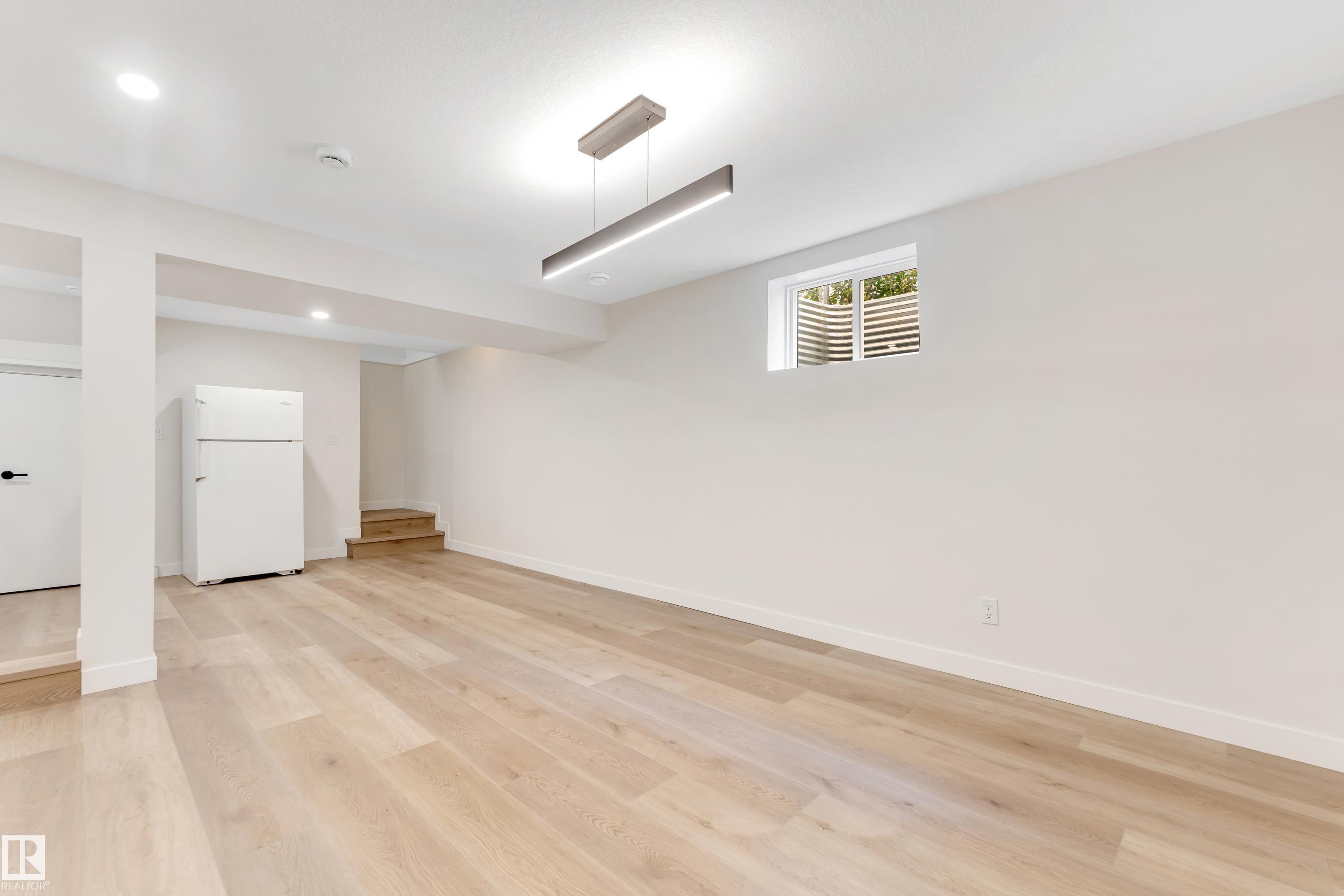 Photo 26 at 5907 137 Avenue NW, Belvedere, Edmonton