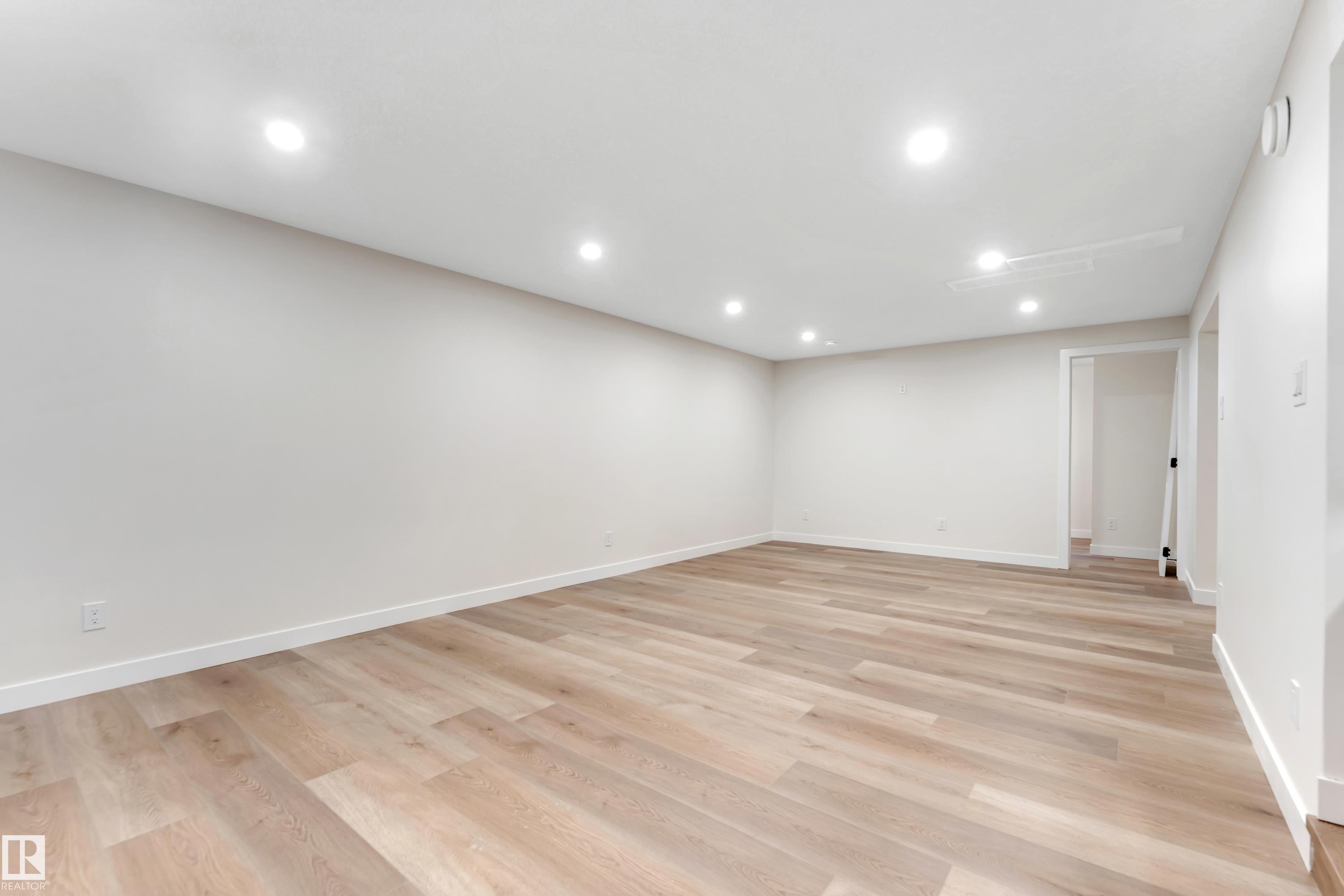 Photo 27 at 5907 137 Avenue NW, Belvedere, Edmonton