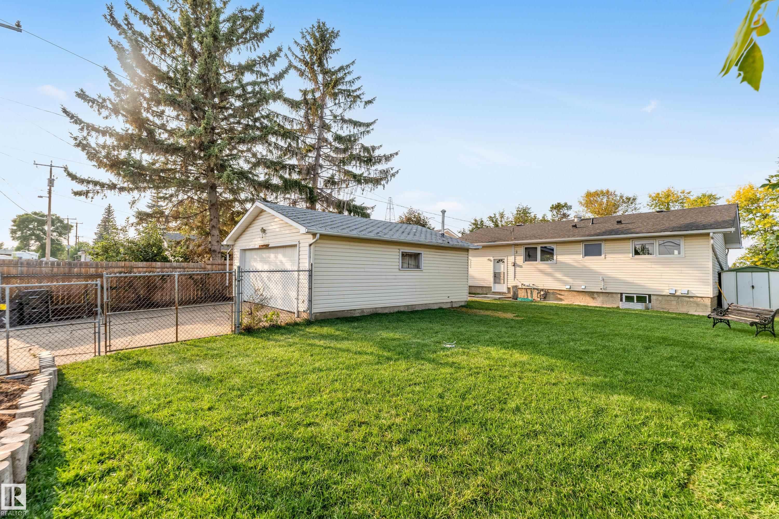 Photo 35 at 5907 137 Avenue NW, Belvedere, Edmonton