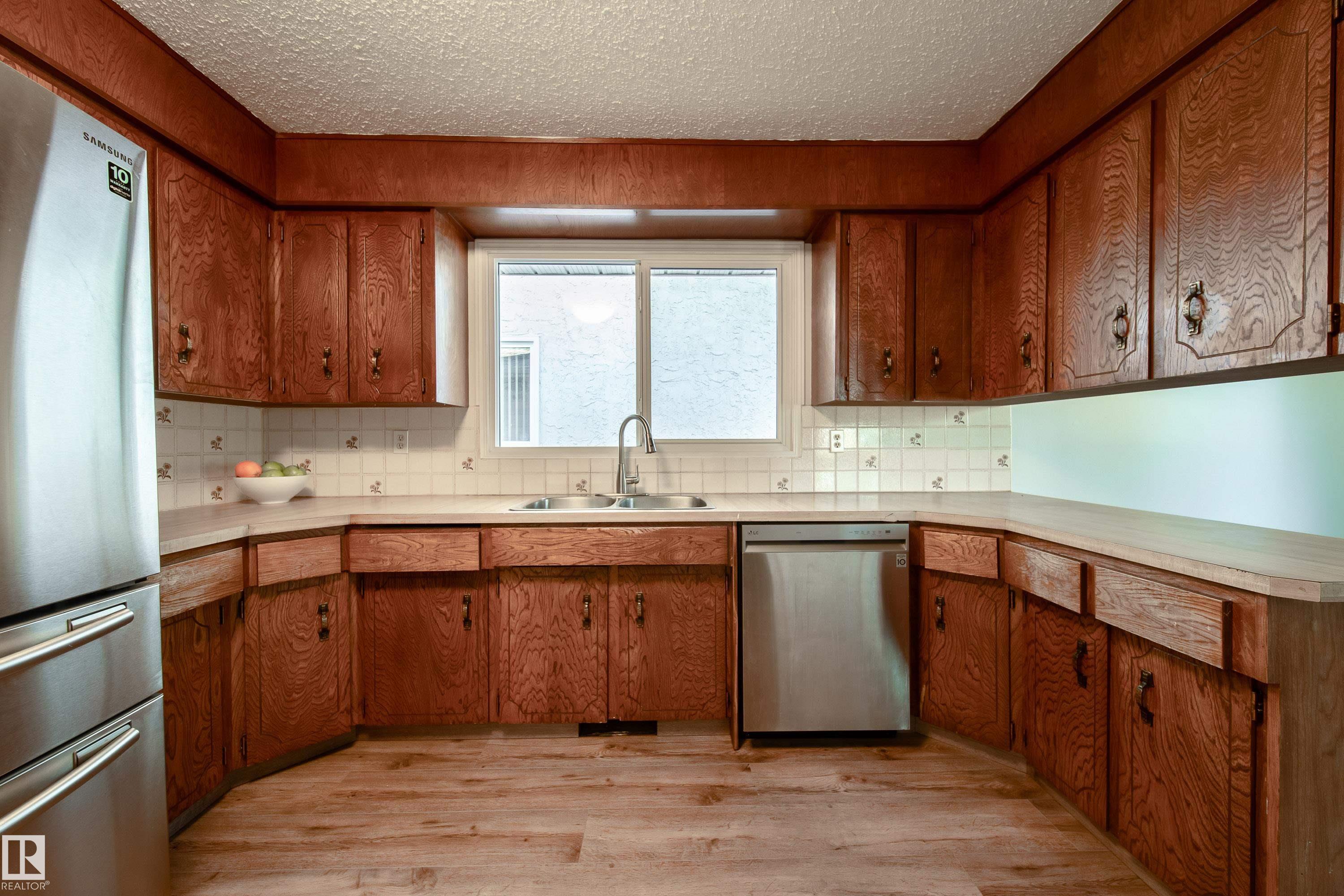 Photo 13 at 14511 21 Street NW, Fraser, Edmonton