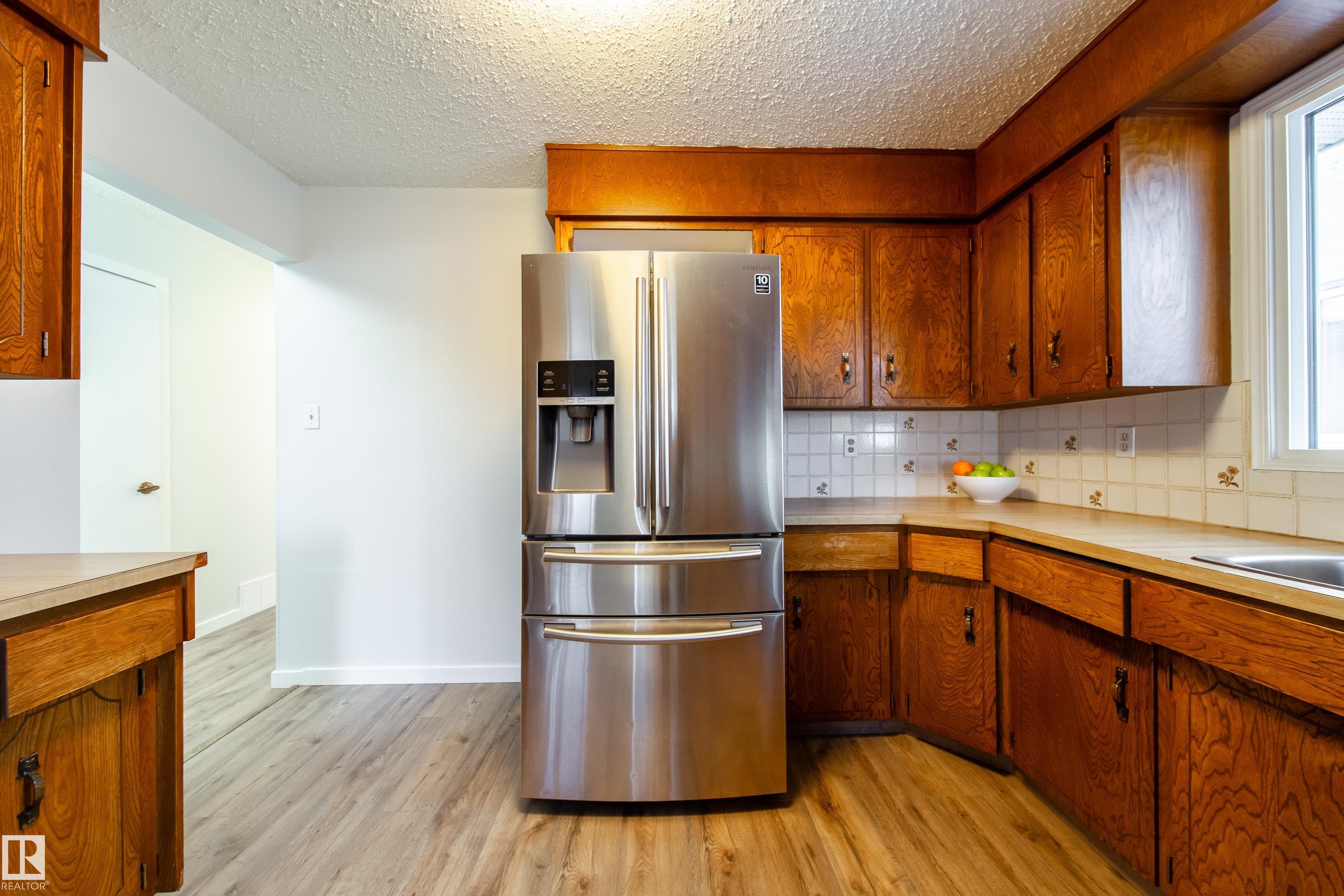 Photo 14 at 14511 21 Street NW, Fraser, Edmonton