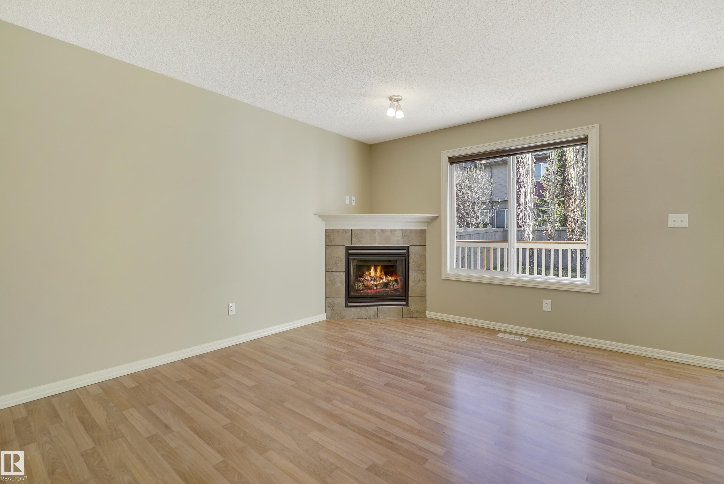 Photo 10 at 1323 Cunningham Drive SW, Callaghan, Edmonton