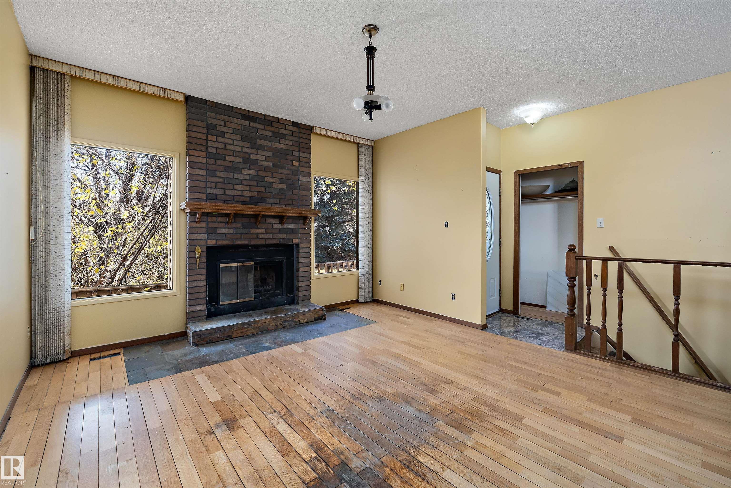 Photo 18 at 2031 104a Street NW, Keheewin, Edmonton