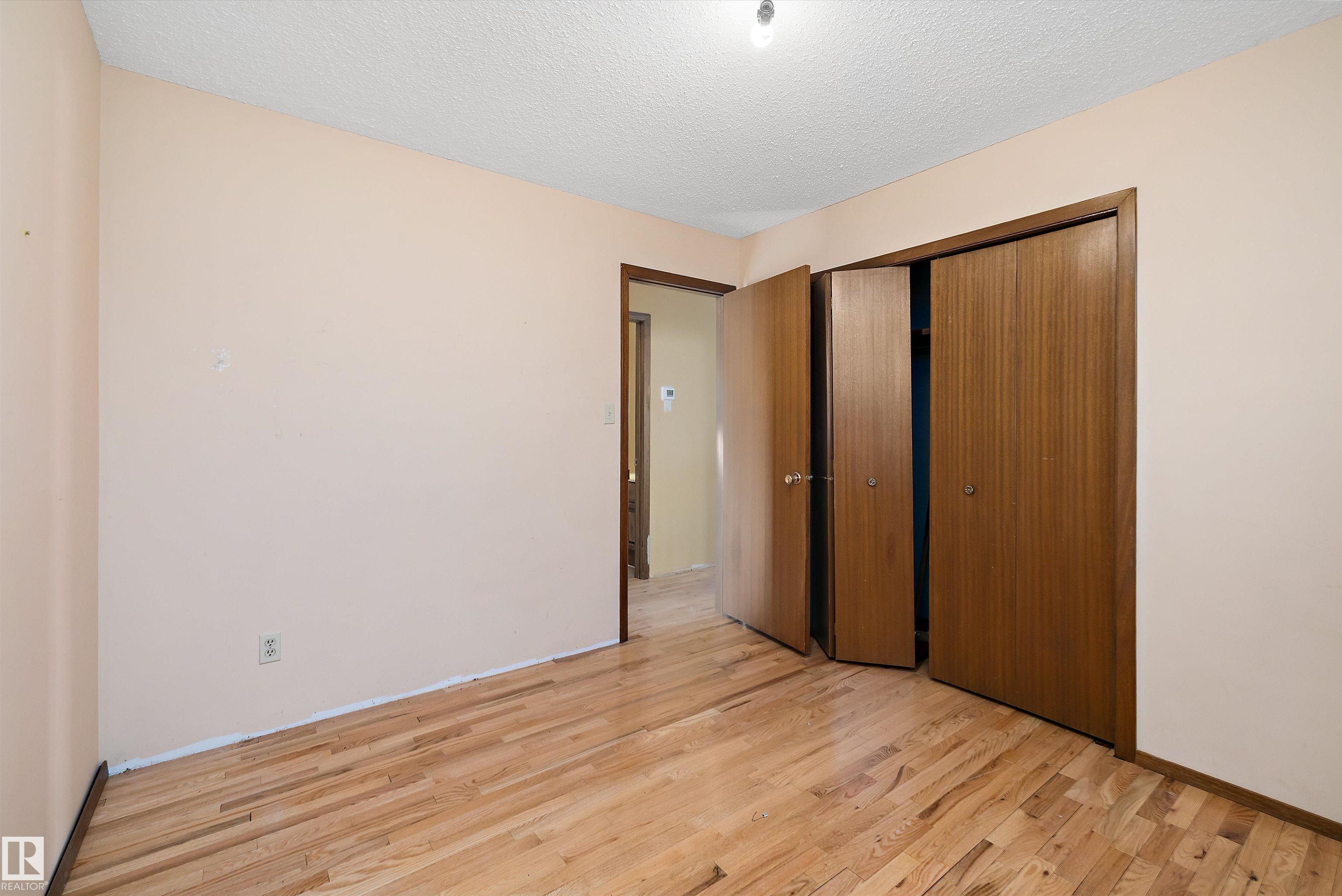 Photo 20 at 2031 104a Street NW, Keheewin, Edmonton