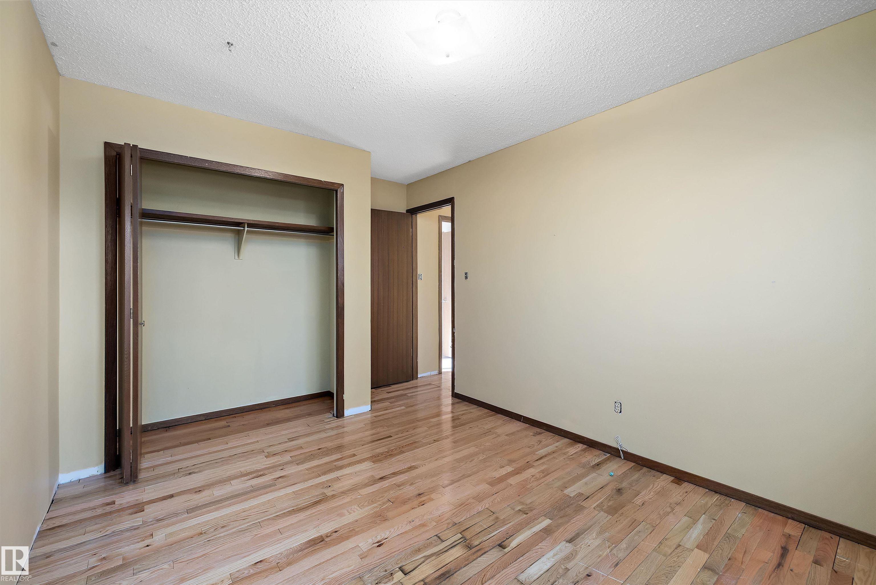 Photo 23 at 2031 104a Street NW, Keheewin, Edmonton