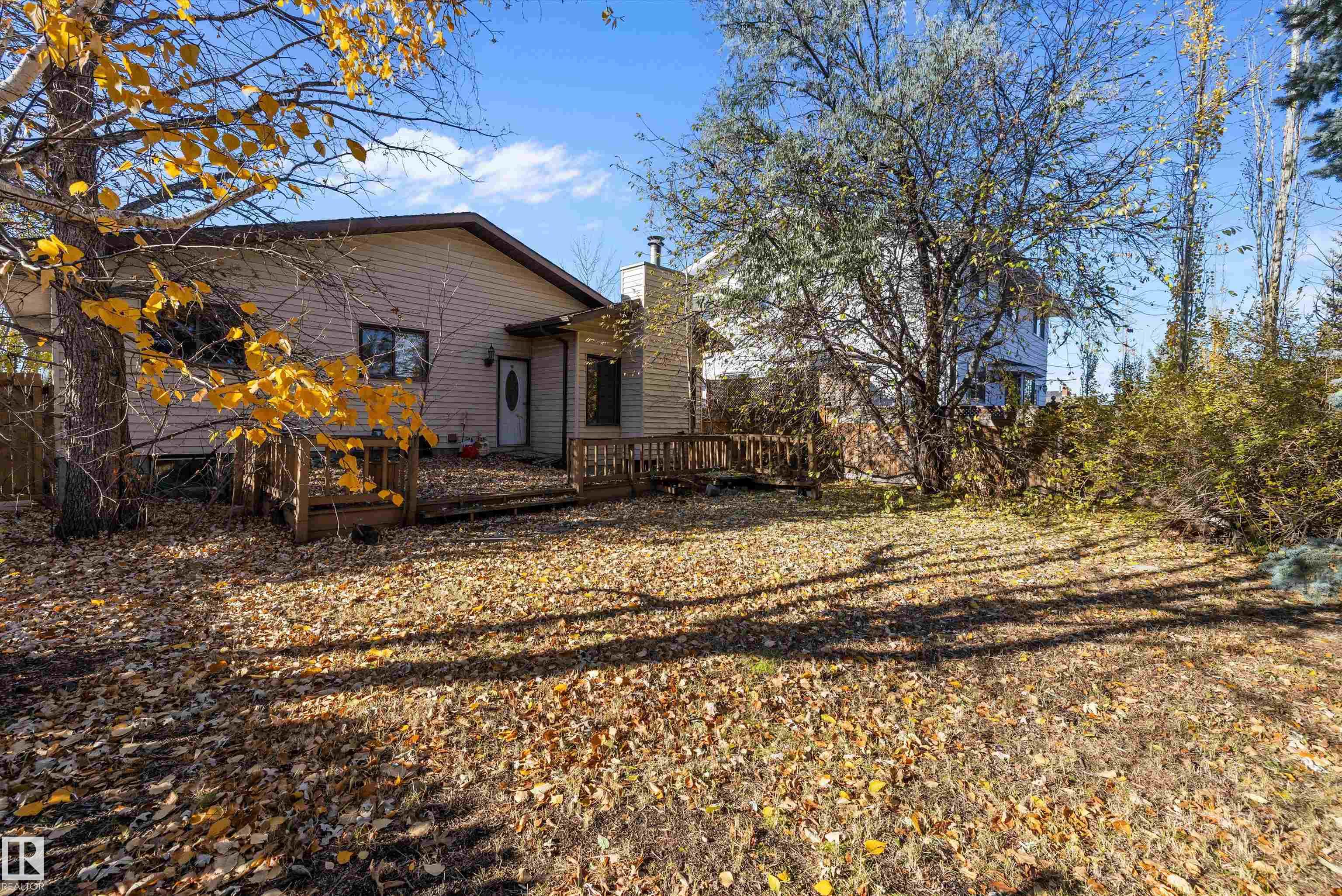 Photo 31 at 2031 104a Street NW, Keheewin, Edmonton